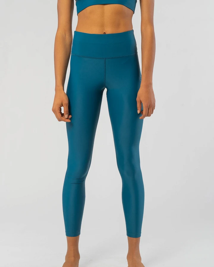 Walk Free Yoga Leggings aus ECONYL ®
