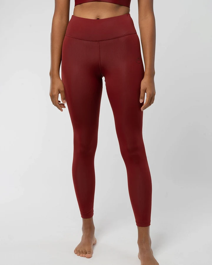 Walk Free Yoga Leggings aus ECONYL ®