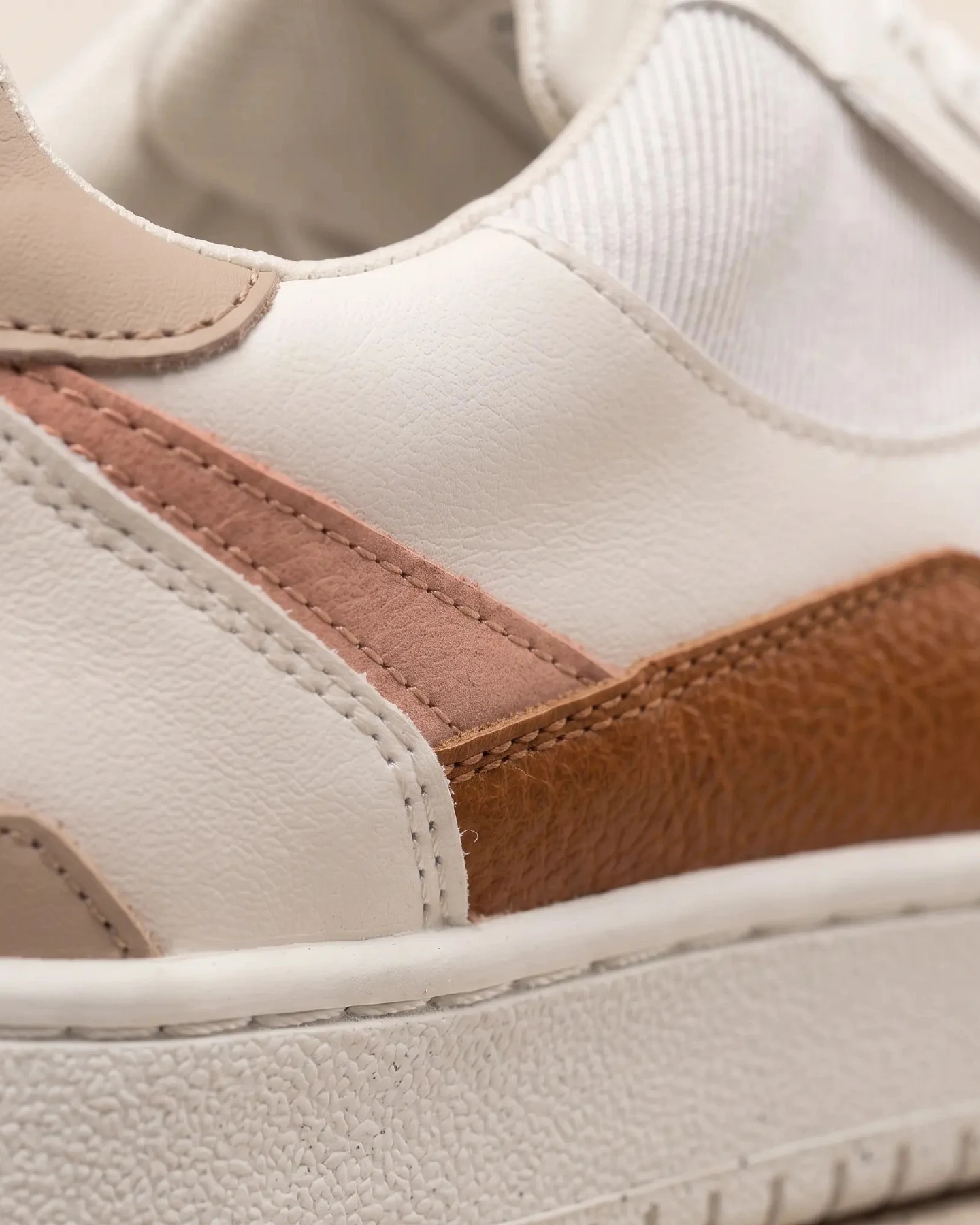 Sand Schuhe aus recyceltem Polyester – Ansicht 5