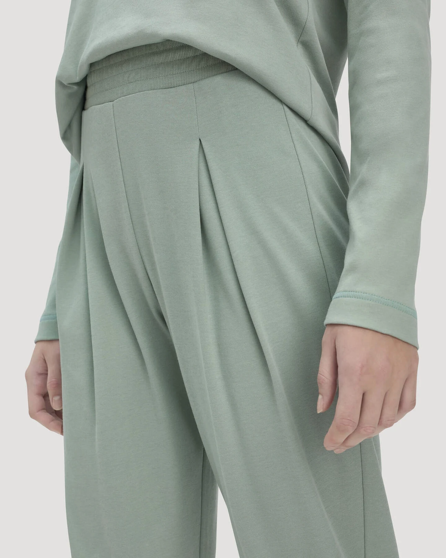 hessnatur Damen Pyjama PURE COTTON aus Bio-Baumwolle - grün - Größe 42 – Ansicht 2