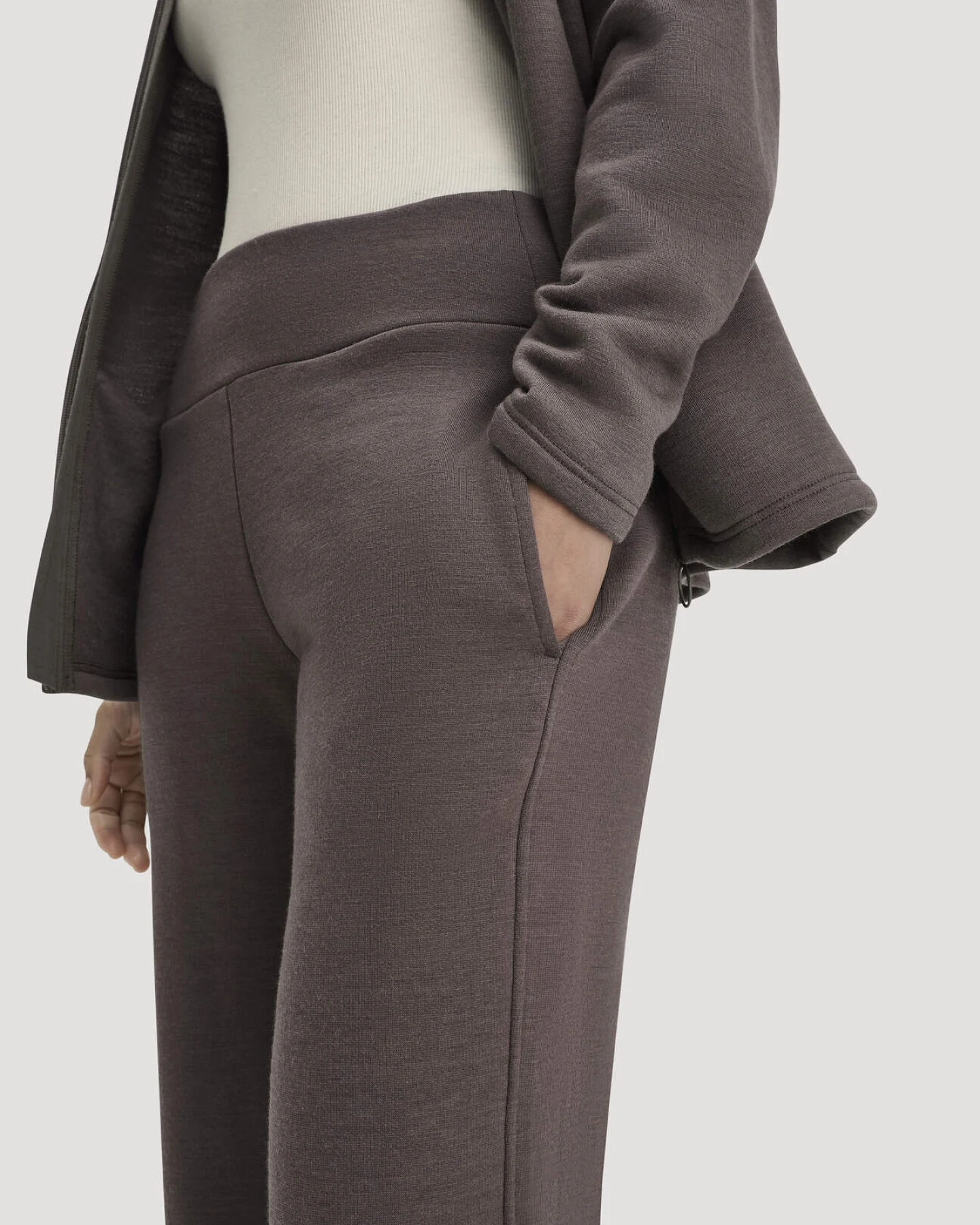 hessnatur Loungewear Hose Wide Leg ACTIVE WOOL aus Bio-Merinowolle - lila - Größe M – Ansicht 3