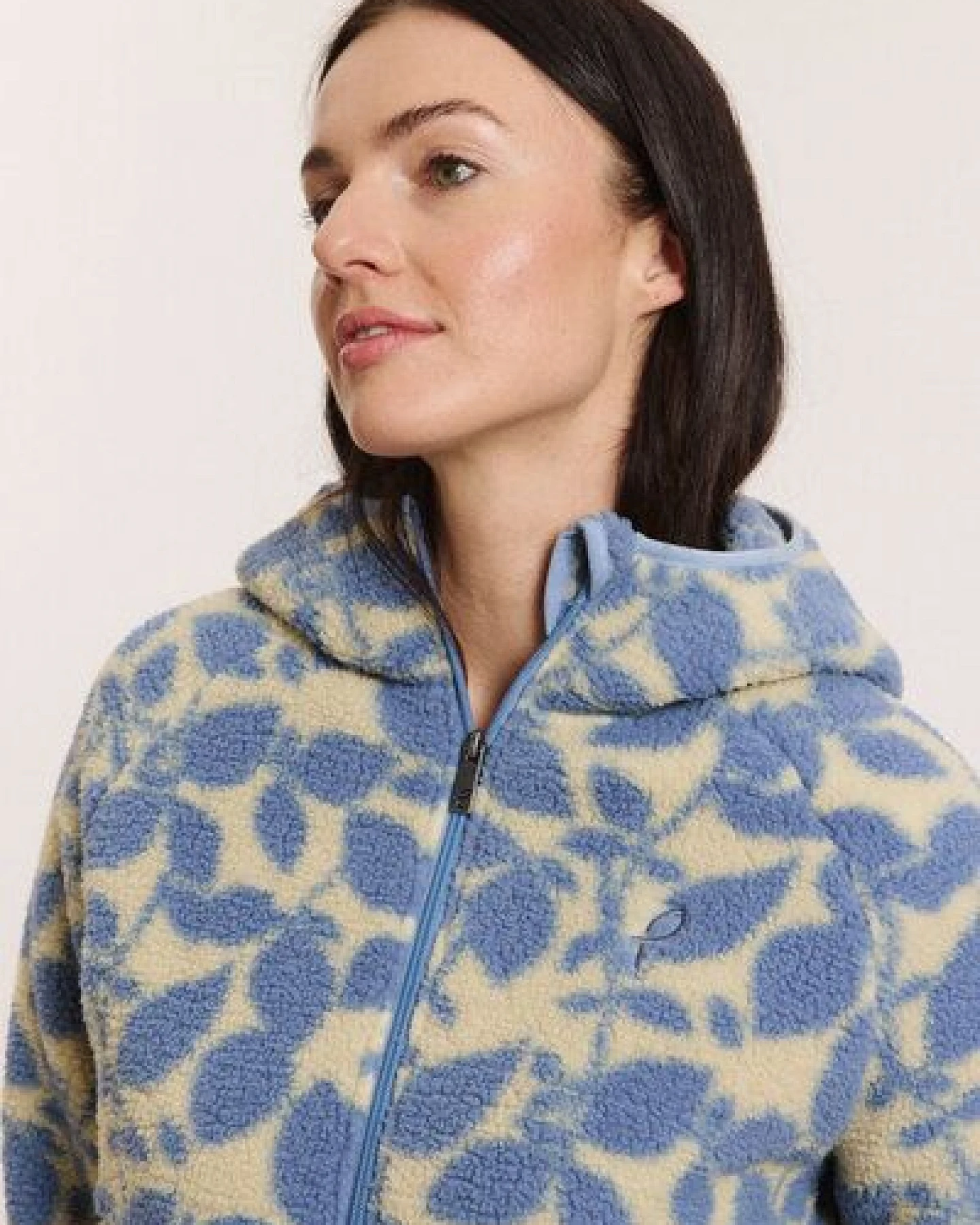 TRANQUILLO Teddy-Fleecejacke Alinaa aus recyceltem Polyester – Ansicht 4