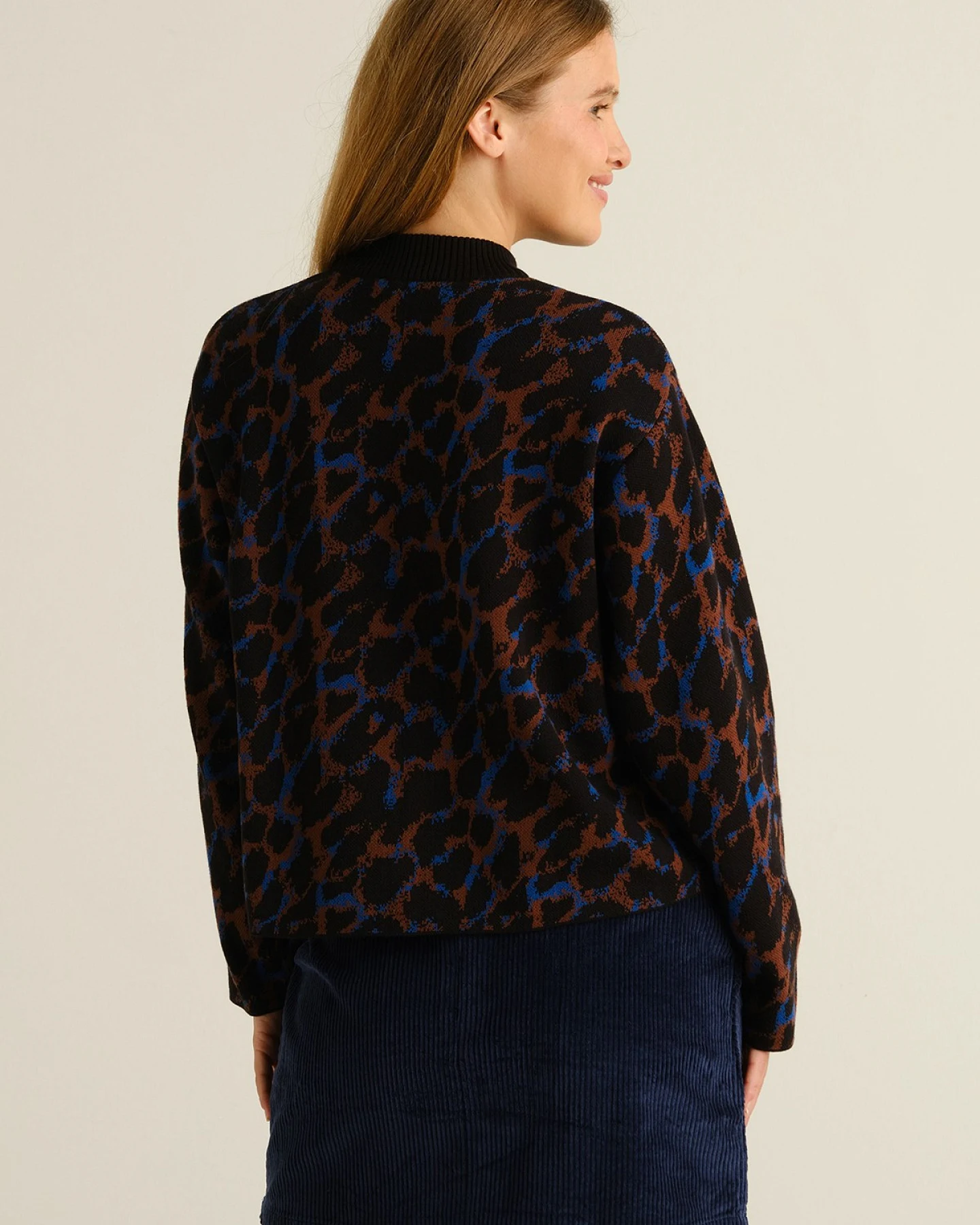 Strickpullover Limhamn Leopard Braun – Ansicht 2