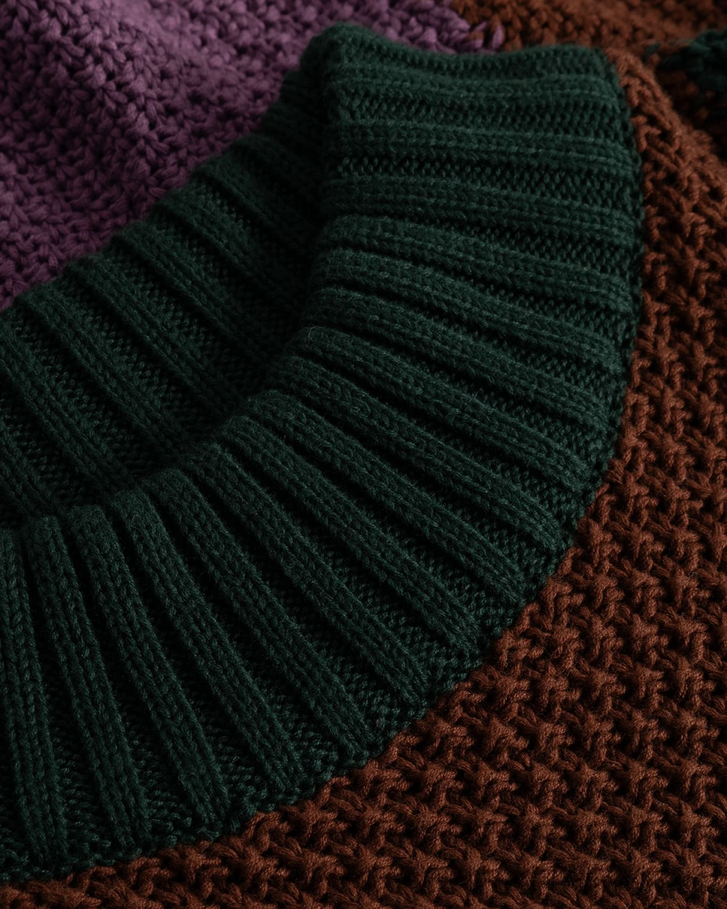 Strickpullover Gotland Blocked Check Lila – Ansicht 5