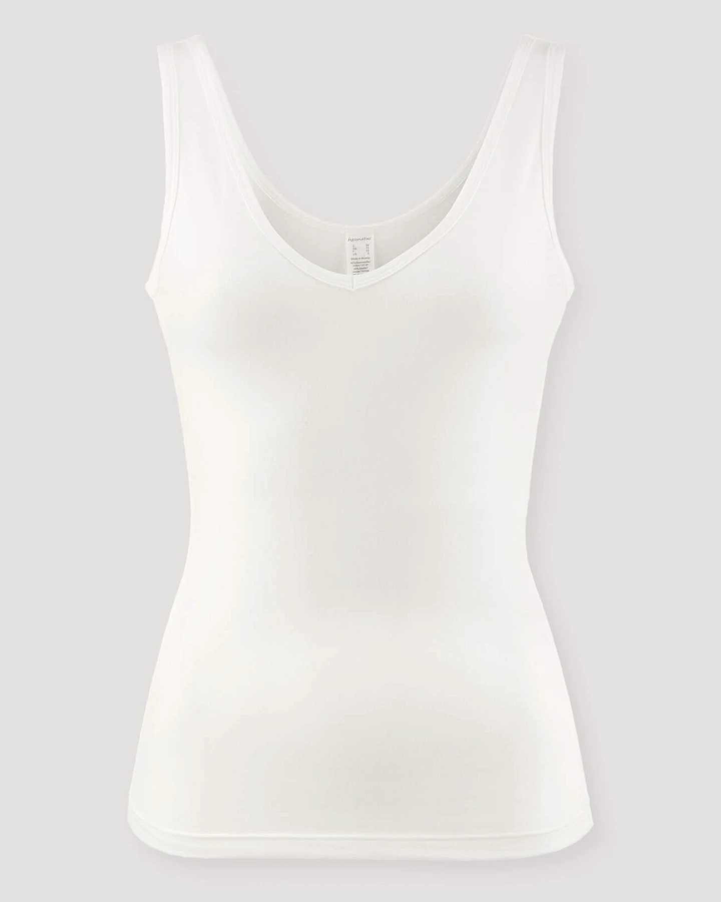hessnatur Damen V-Neck Tanktop PURE BALANCE aus Bio-Baumwolle und TENCEL™ Modal - weiß - Größe 36 – Ansicht 3