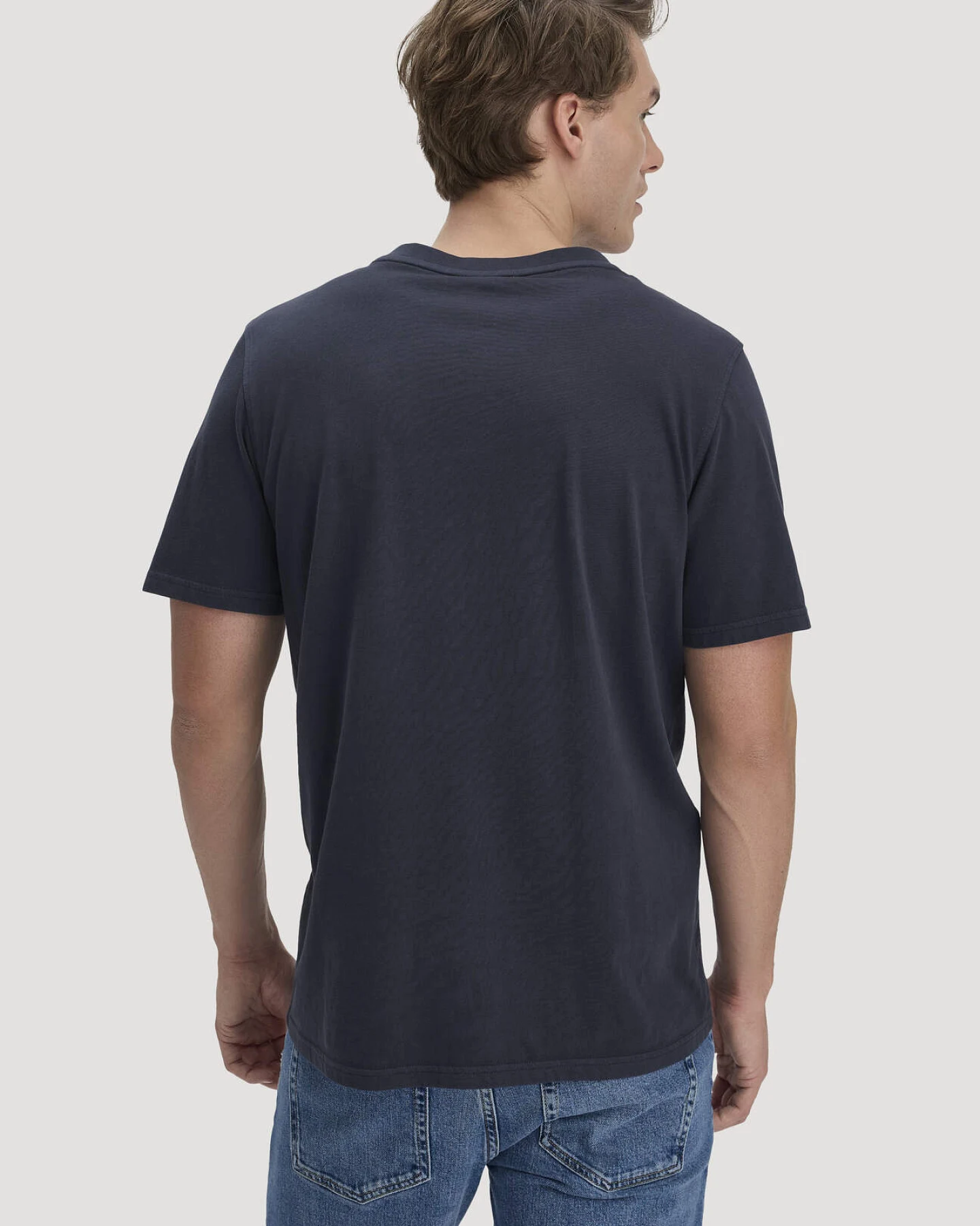 hessnatur Herren Heavy Jersey Henley Shirt Relaxed aus Bio-Baumwolle - blau - Größe 56 – Ansicht 2