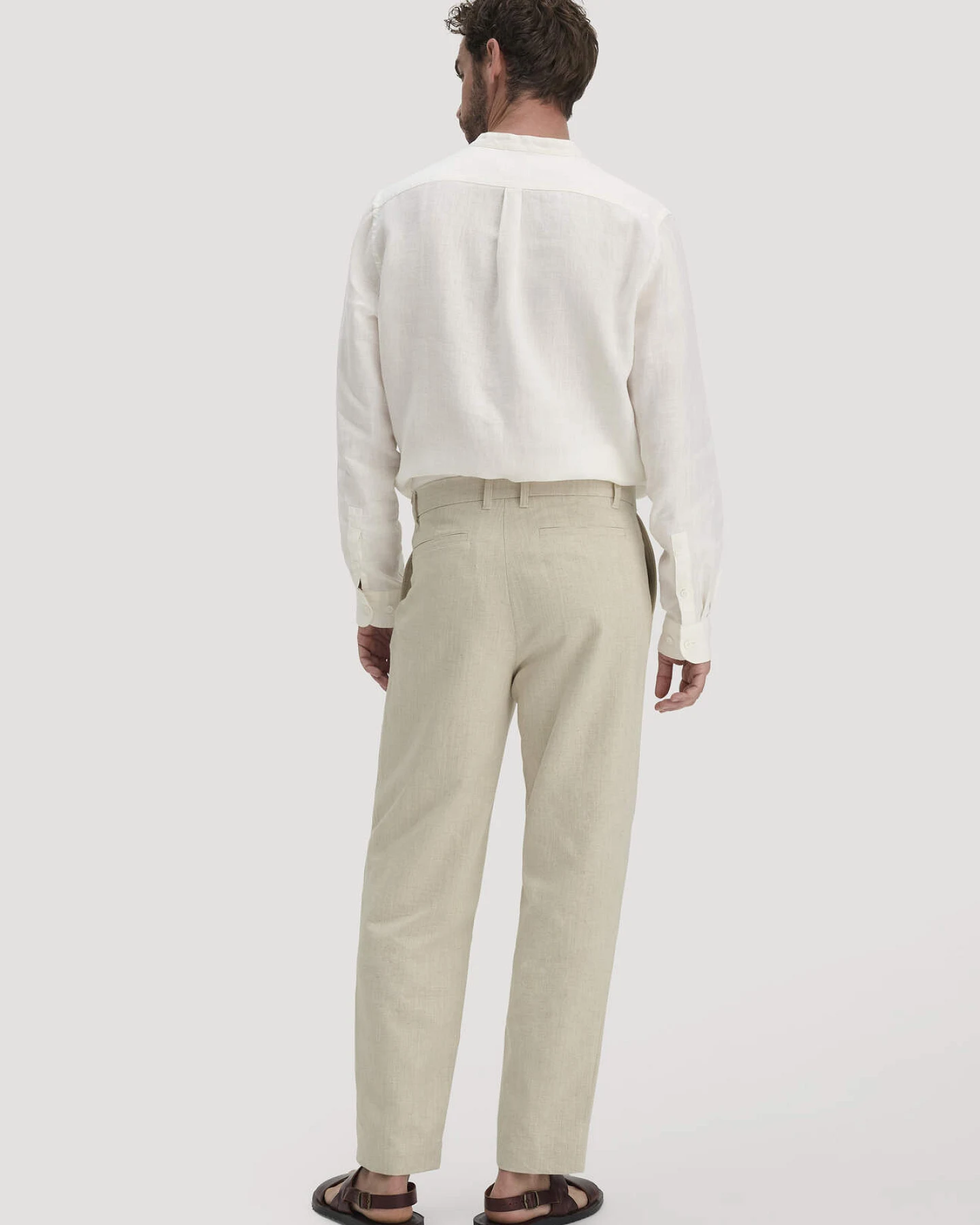 hessnatur Herren Hose RON Relaxed aus Bio-Baumwolle mit Leinen - natur - Größe 34/32 – Ansicht 2