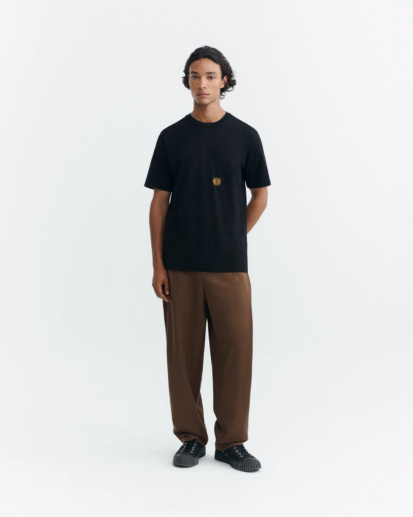 Thinking MU Herren vegan T-Shirt Zach P Mit Taschen Schwarz – Ansicht 2