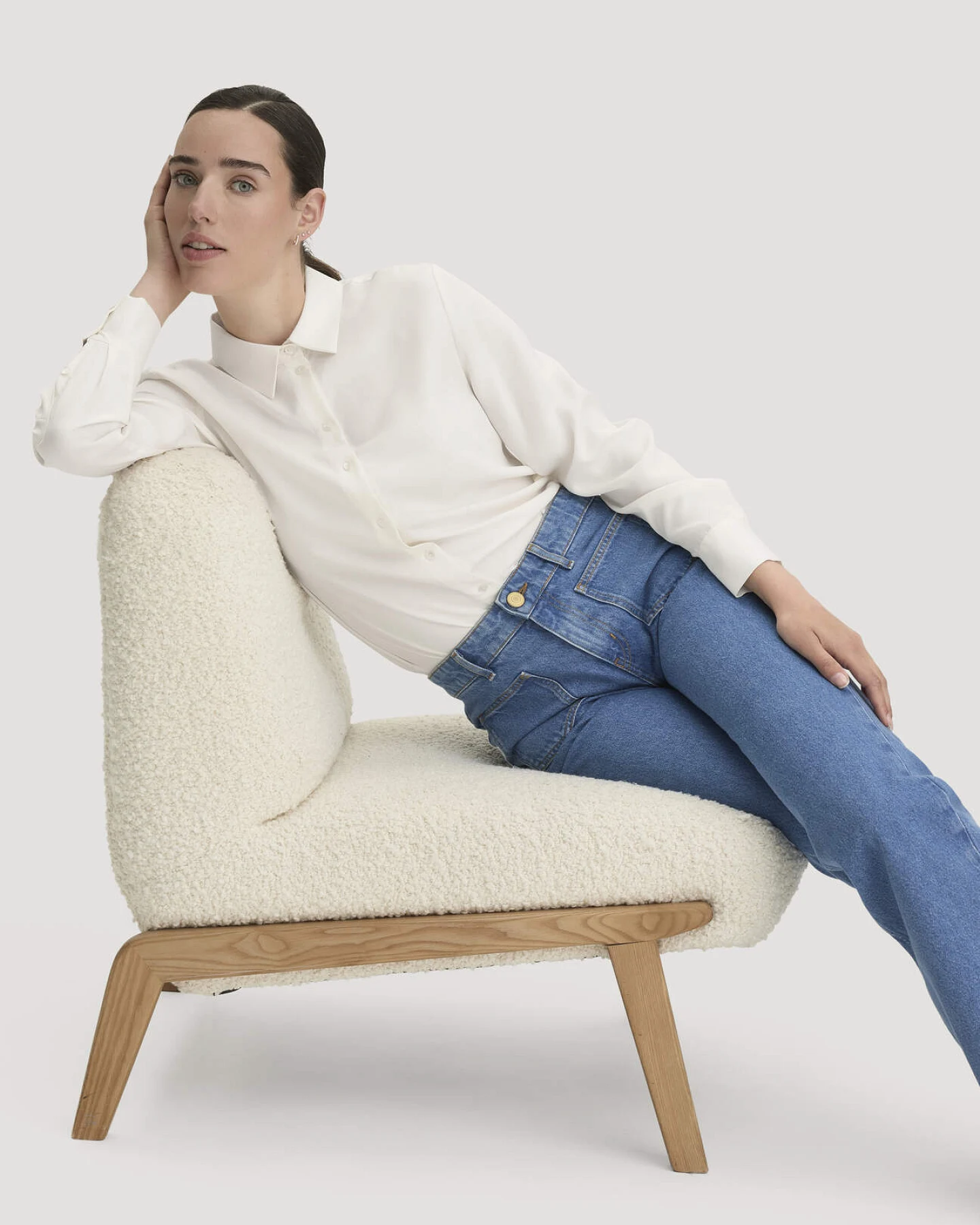 hessnatur Damen Jeans Flared Leg aus Bio-Baumwolle - blau - Größe 25 – Ansicht 4