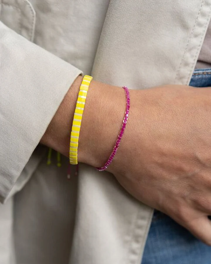 juni Neon Perlenarmbänder einzeln oder im Set - handgemacht in Deutschland