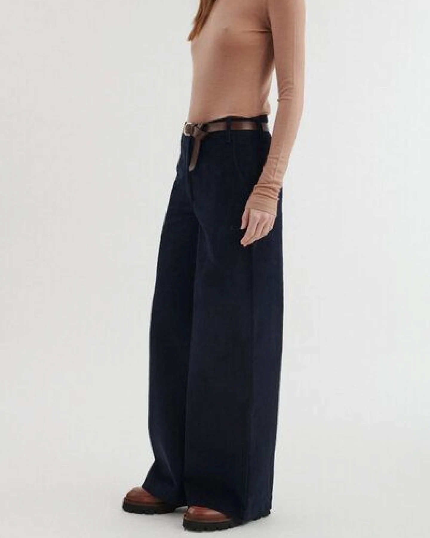 Basic Apparel Cordhose MILLU mit weitem Bein aus Bio-Baumwolle – Ansicht 4