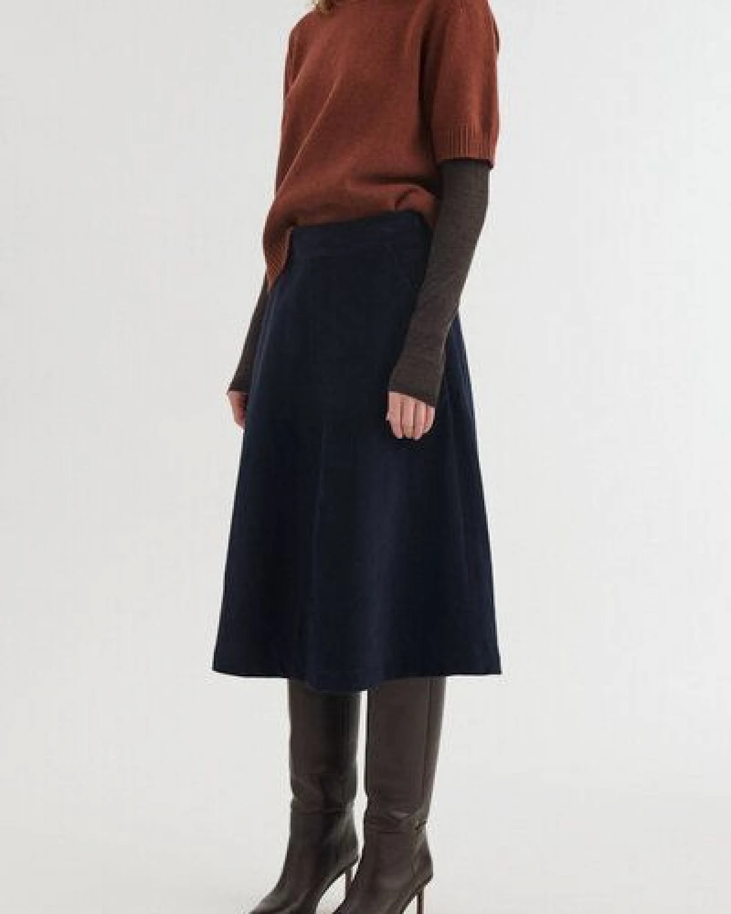 Basic Apparel Midi-Cord-Rock MILLU in A-Linie aus Bio-Baumwolle – Ansicht 2