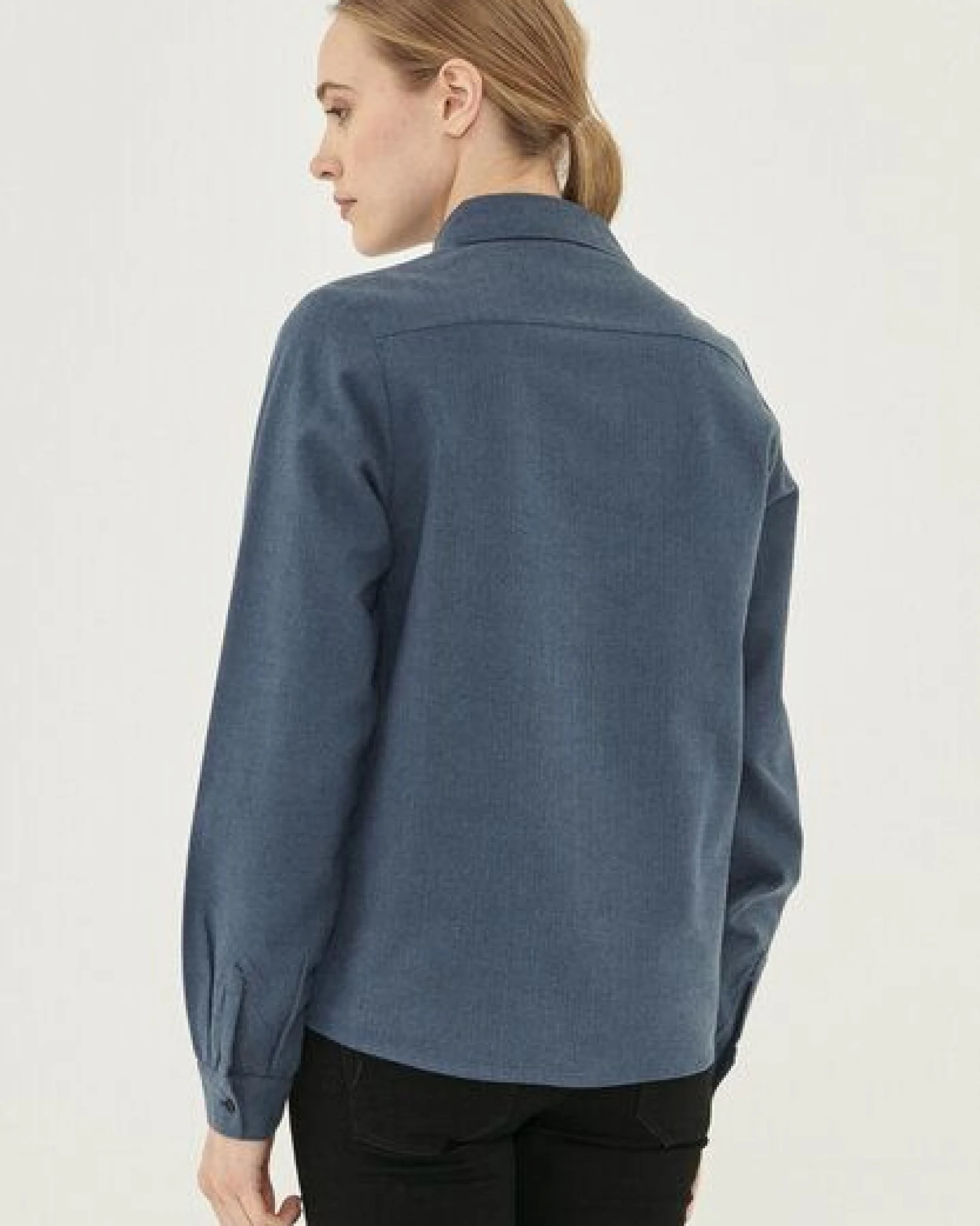 ORGANICATION Herringbone Hemdbluse aus Bio-Baumwolle – Ansicht 4