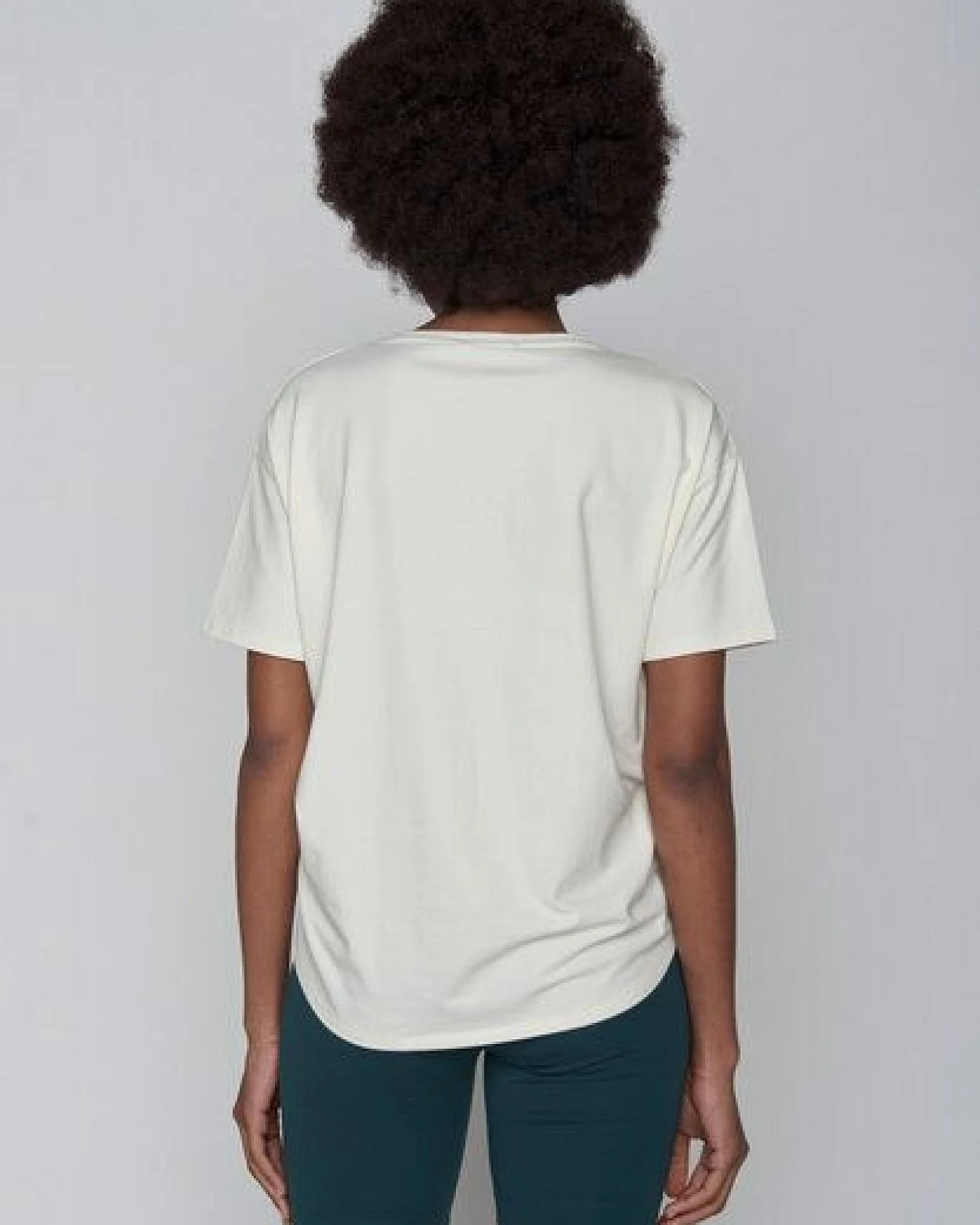 GREENBOMB Nature Aqua Fire Feel - Lässiges T-Shirt aus einem Bio-Baumwoll Mix / hochwertiger Print / Fair & Vegan – Ansicht 4