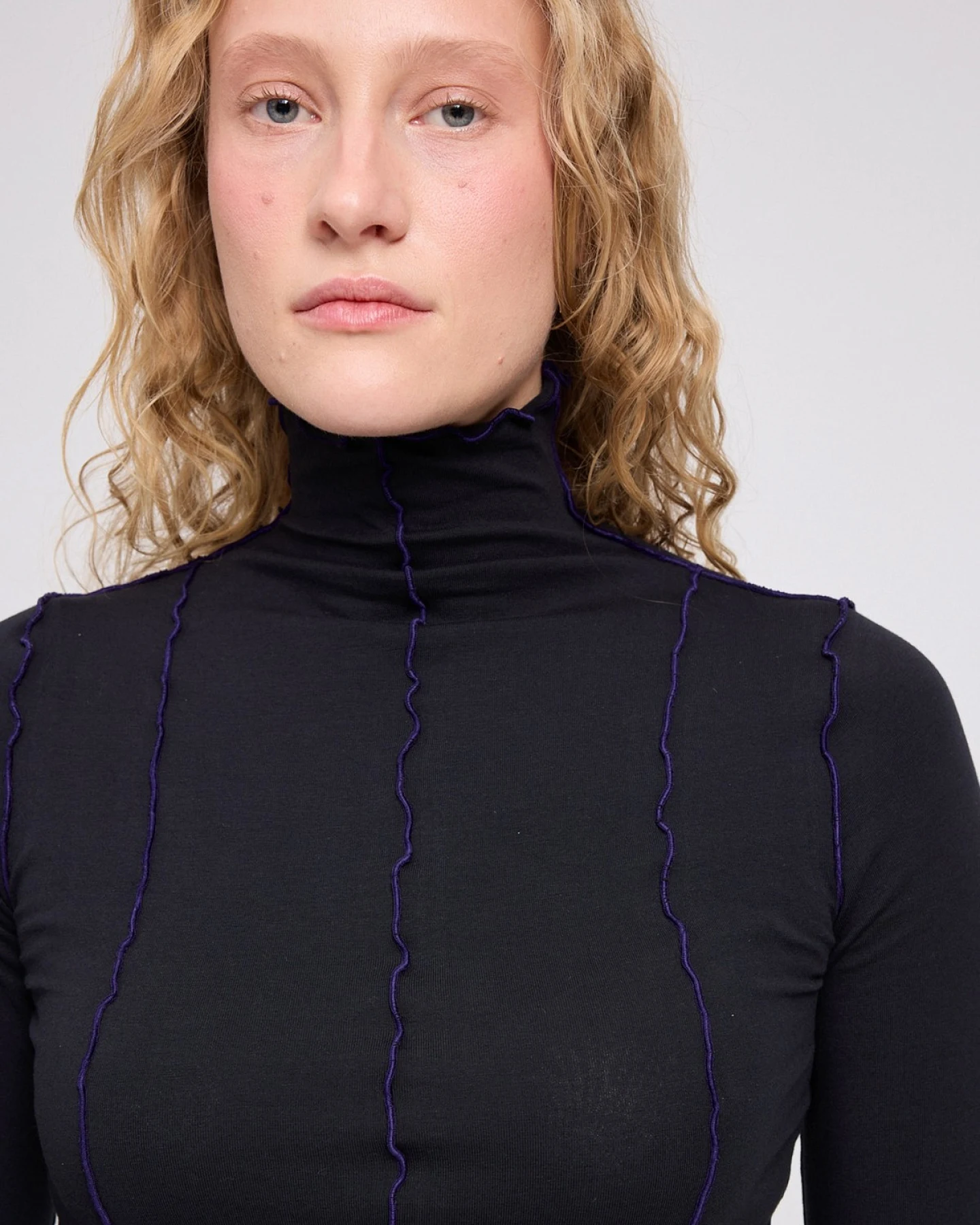 Longsleeve Babylock Hems Turtleneck Schwarz – Ansicht 5