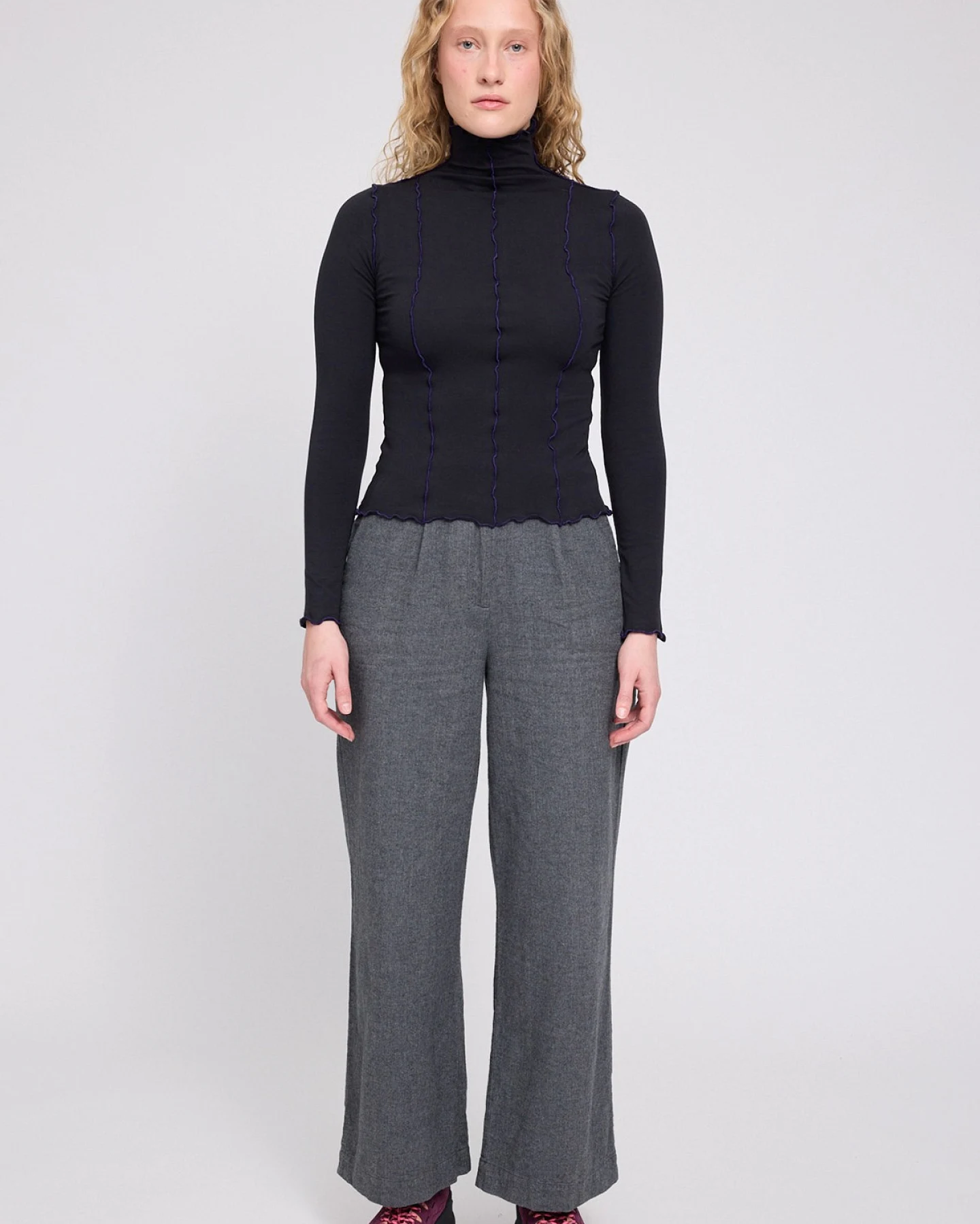 Longsleeve Babylock Hems Turtleneck Schwarz – Ansicht 4
