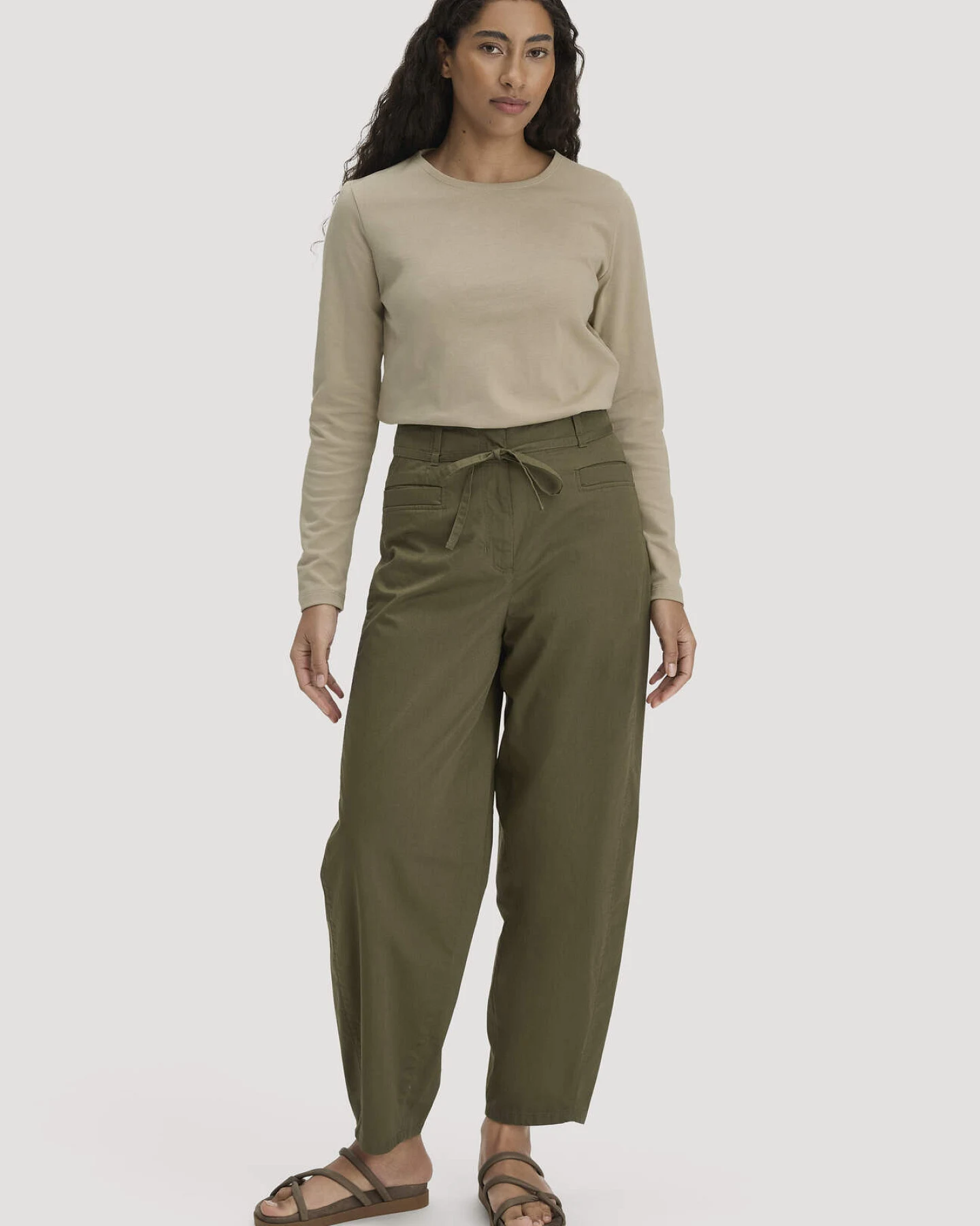 hessnatur Damen Pantolette aus Nubuk-Leder - grau - Größe 38 – Ansicht 2