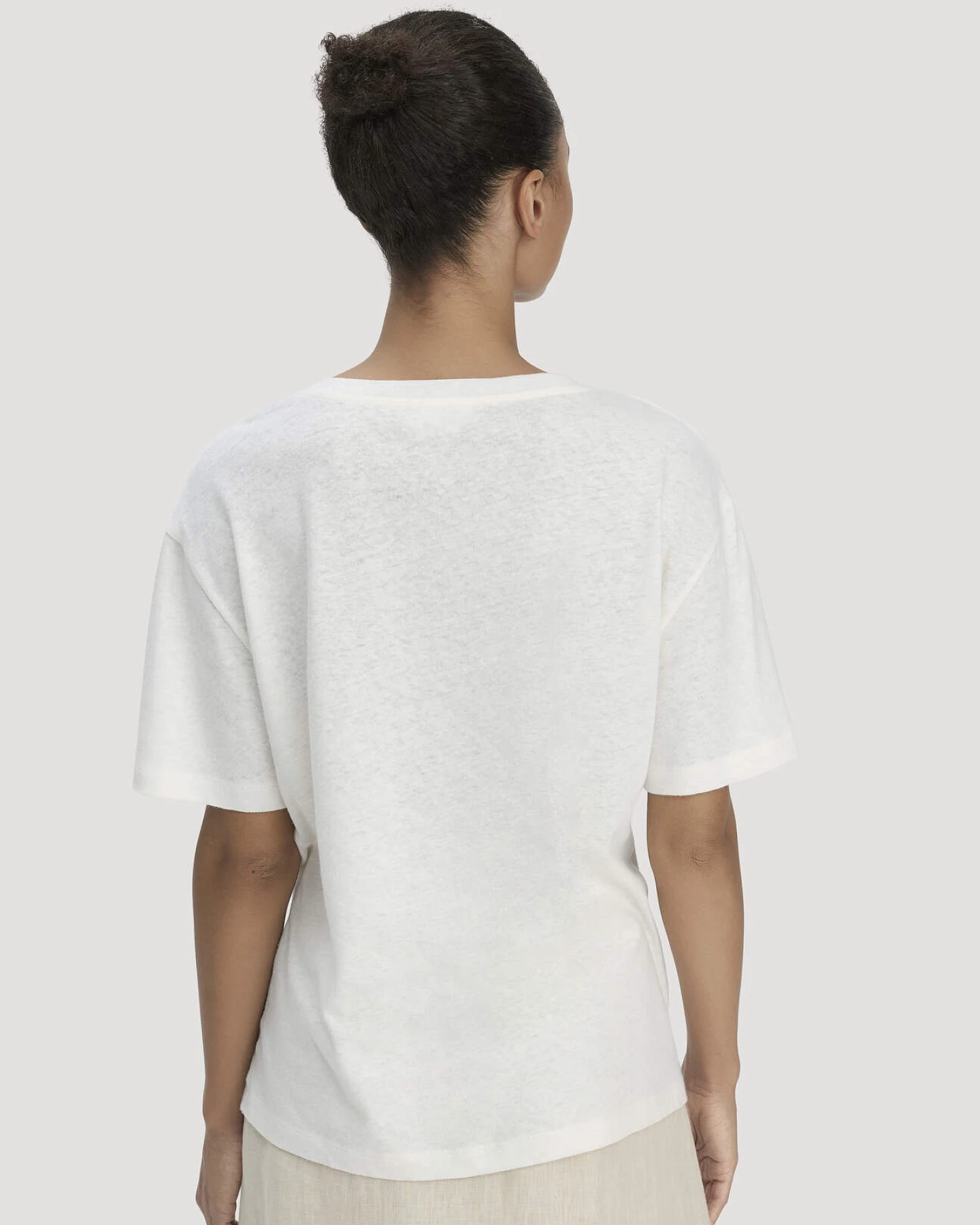 hessnatur Damen T-Shirt Oversize aus Leinen und Bio-Baumwolle - weiß - Größe XL – Ansicht 3