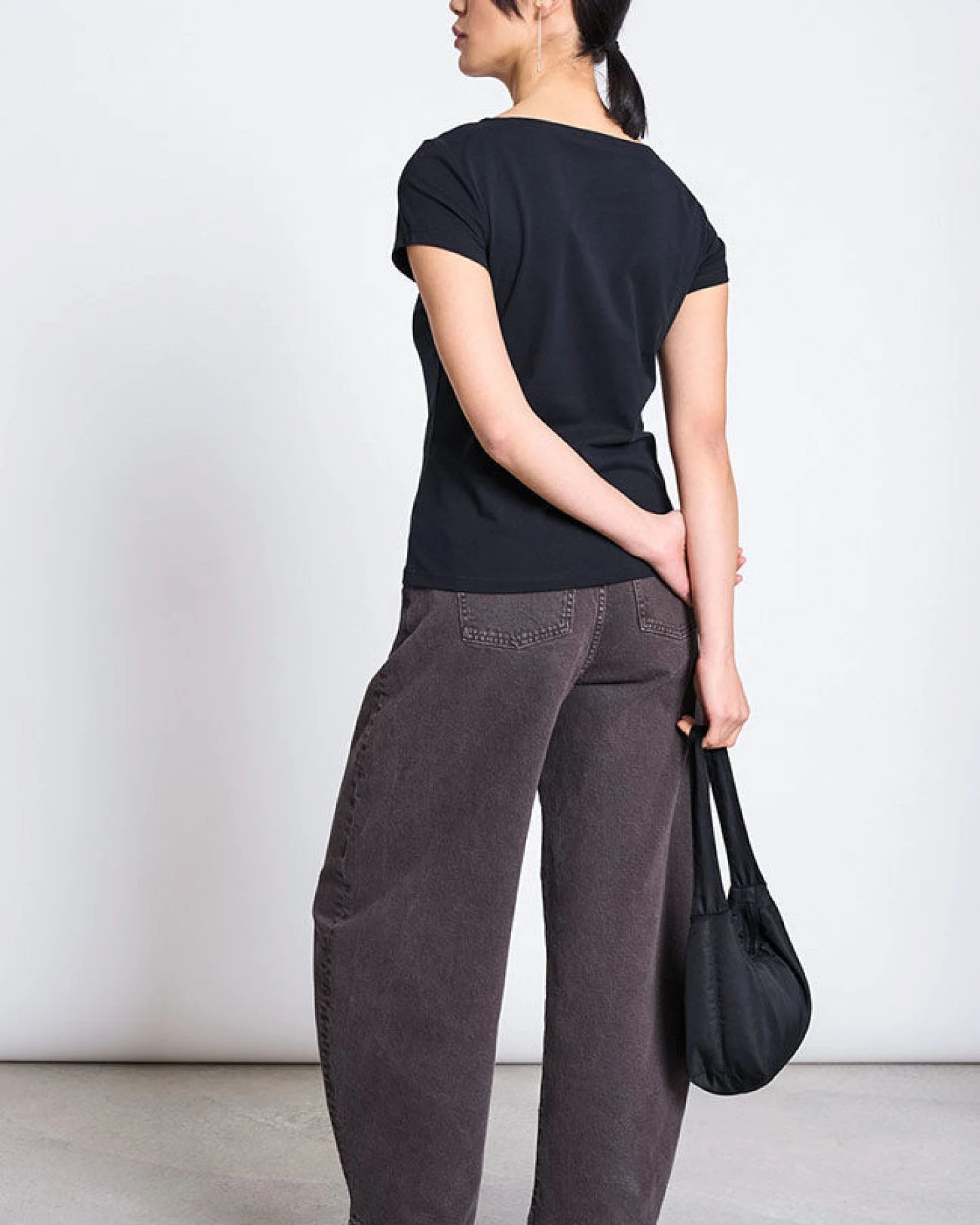 JAN 'N JUNE Damen vegan Barrel Jeans Faya Mud – Ansicht 2