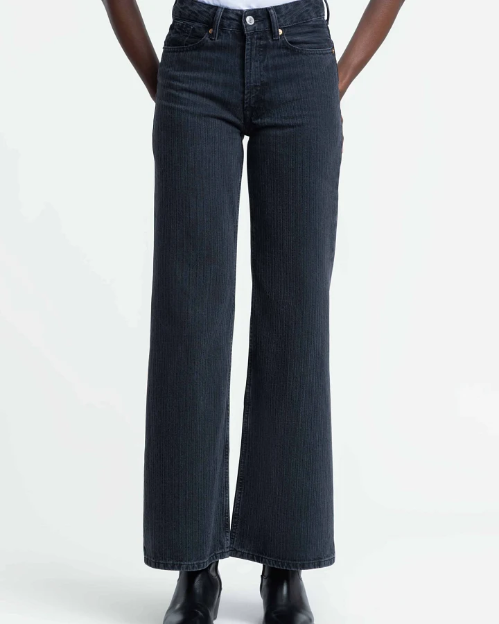 Kings of Indigo Damen vegan Jeans Jane Stripe Schwarz Washed