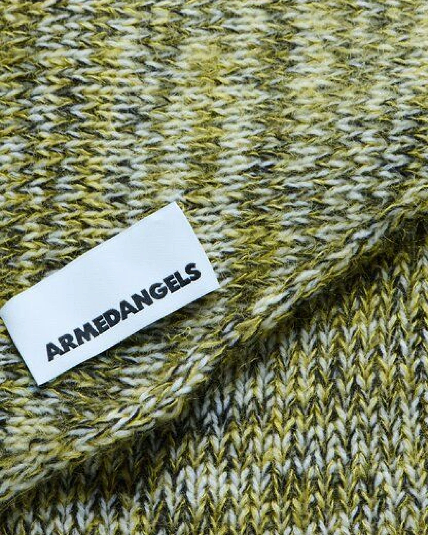 ARMEDANGELS BRUSHED MOULINÉ Unisex Schal aus Mohair-Woll Mix – Ansicht 4