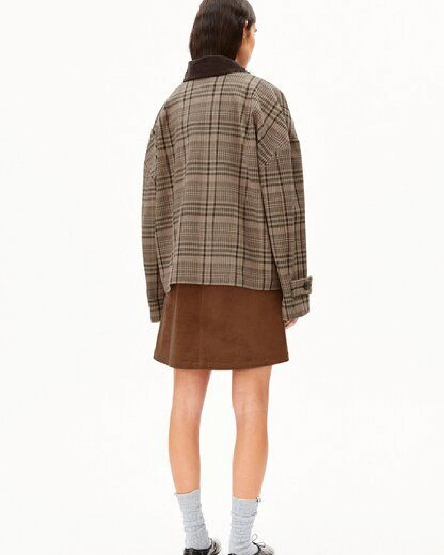 ARMEDANGELS CHECK BARN Damen Karierte Scheunenjacke aus recyceltem Woll-Mix – Ansicht 2