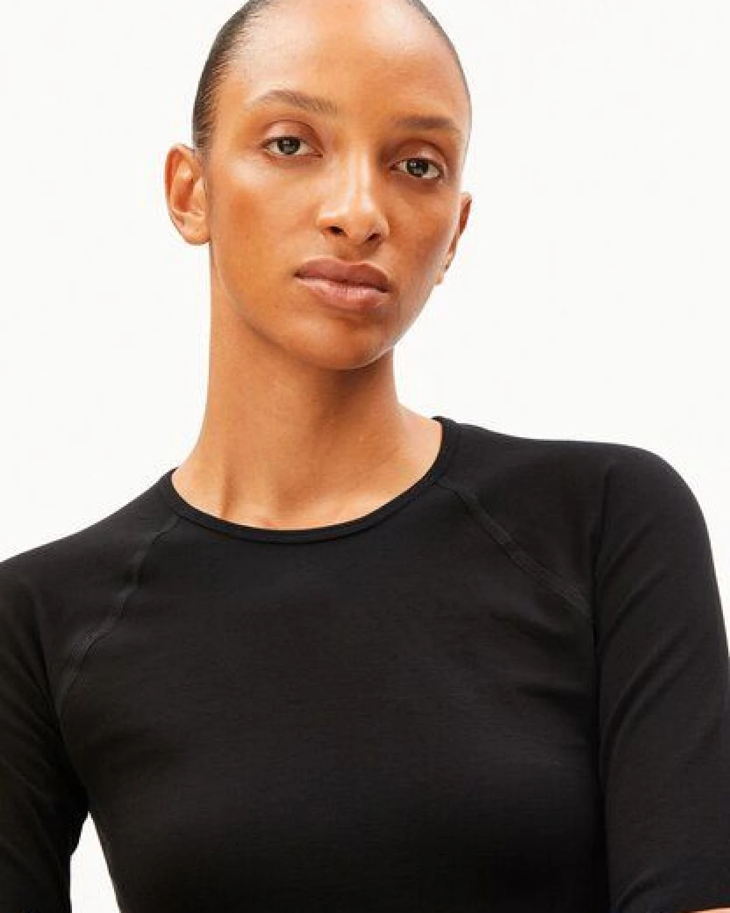 ARMEDANGELS SEAMLESS Damen Activewear-Longsleeve aus TENCEL Lyocell Mix – Ansicht 3
