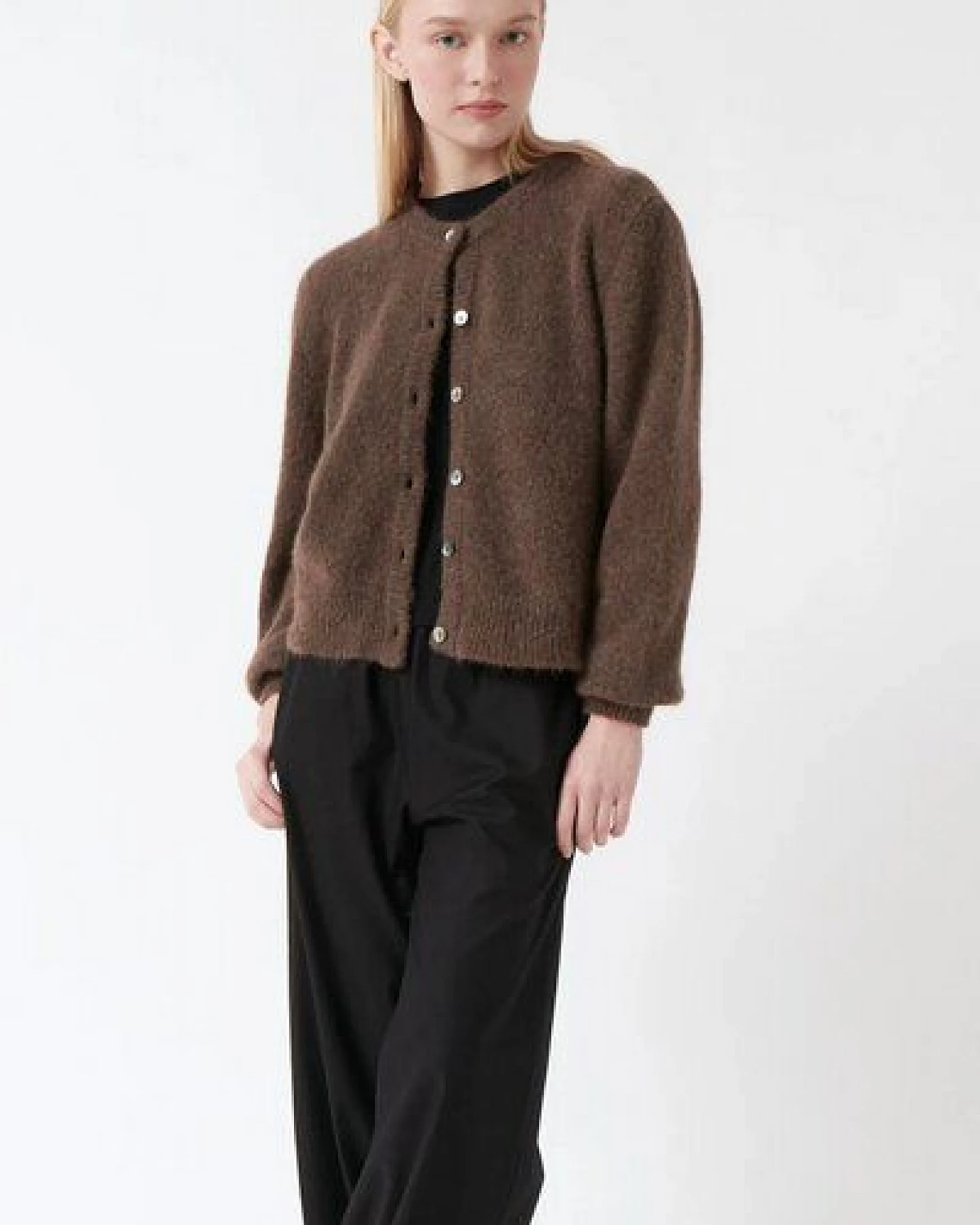 amt.studio Galeta Cardigan – Ansicht 2