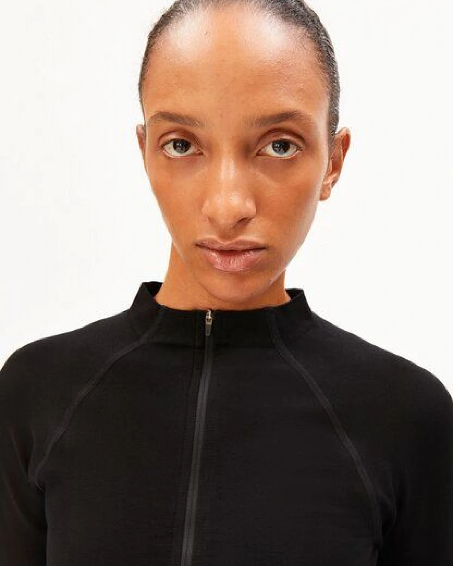 ARMEDANGELS SEAMLESS Damen Activewear-Jacke aus TENCEL Lyocell Mix – Ansicht 3