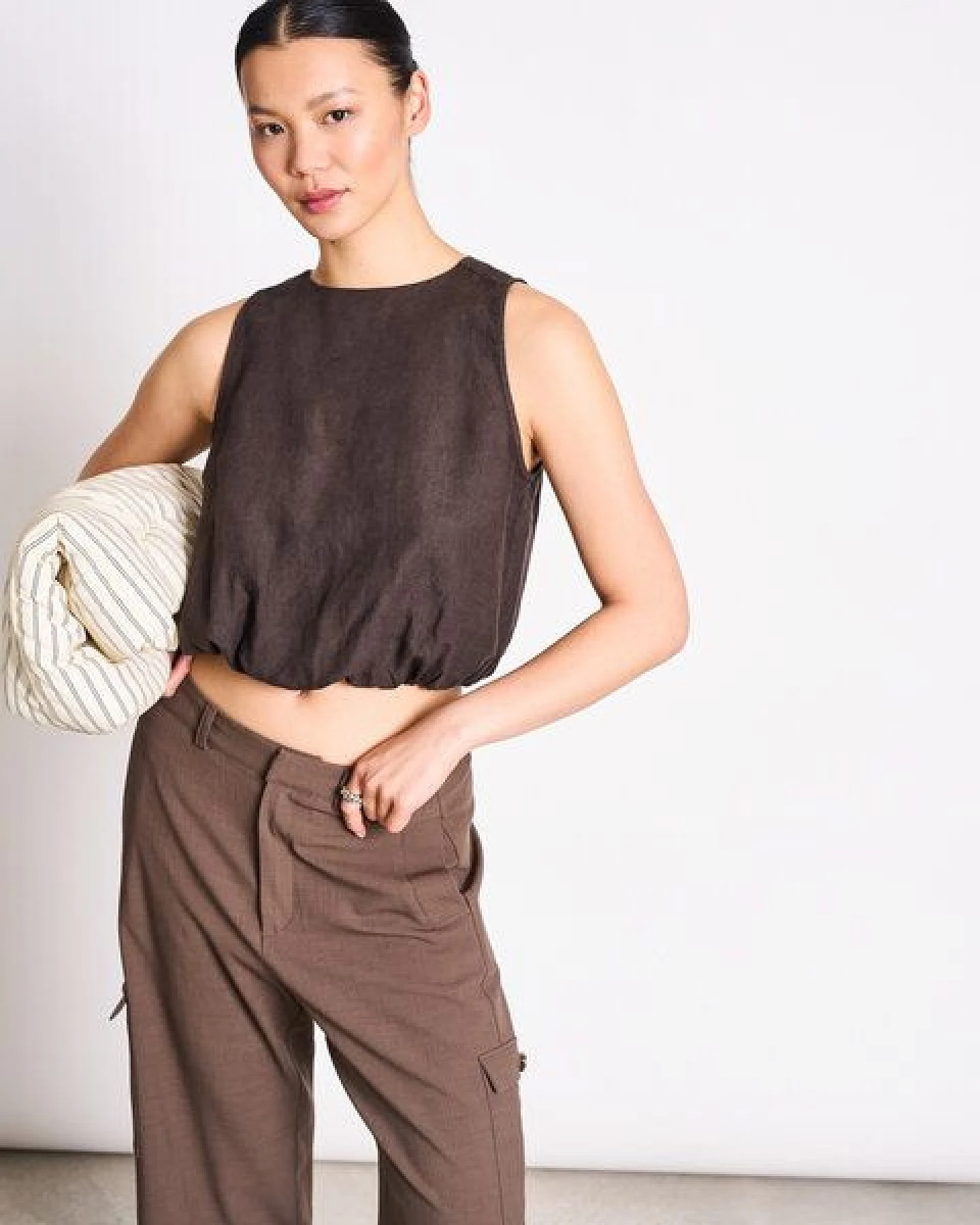 JAN N JUNE Cropped Leinen-Top LUPIN – Ansicht 2
