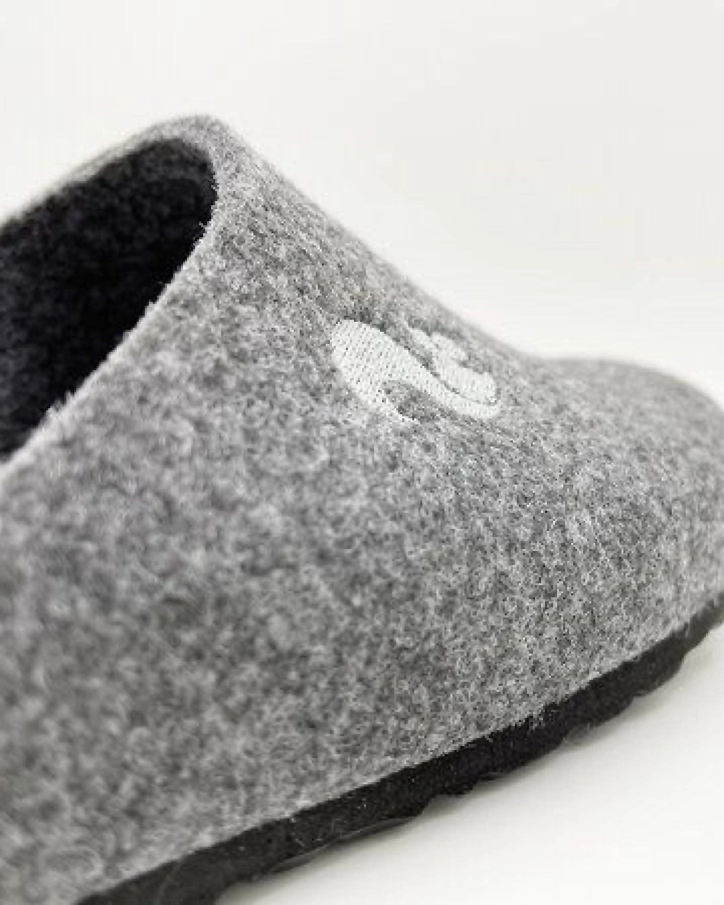 Veganer Bio Clog "thies ® PET" uni, aus recycelten Flaschen, fair produziert mit Tieffussbett MEN – Ansicht 3