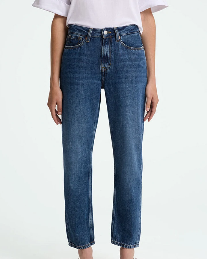Kings of Indigo Damen vegan Jeans Caroline Lewisborow Mittelblau Gewaschen