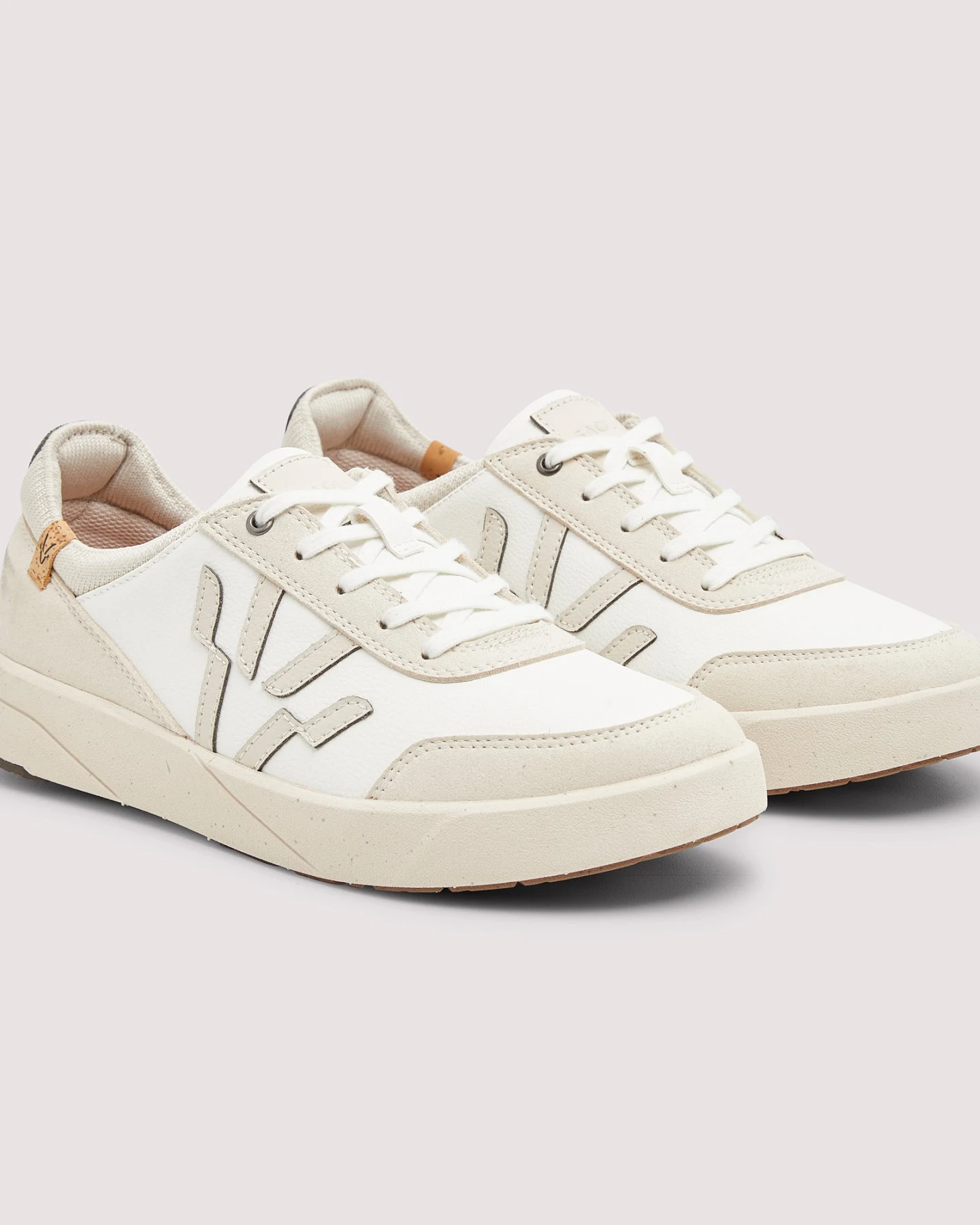 SAOLA Damen vegan Sneaker Damen In Cali White – Ansicht 2