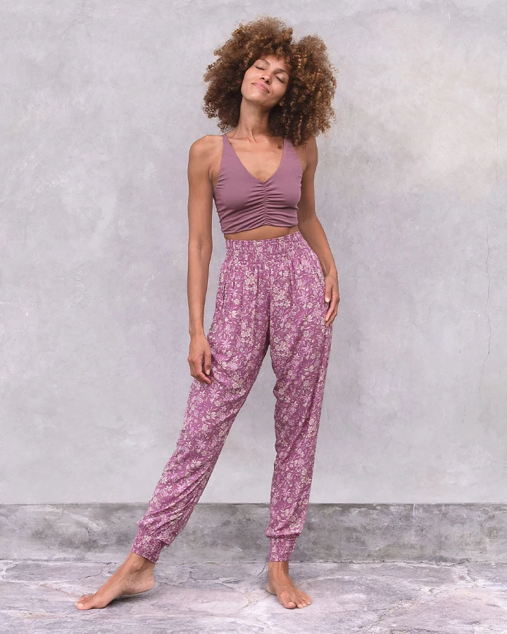 Jaya Organics Yogahose Ananda - Carmine Flowers M
