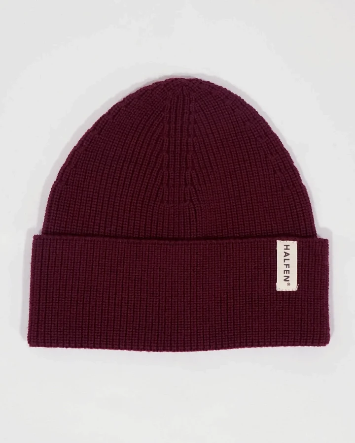 Halfen Strickerei - Strick-Beanie Merinowolle cherry 2-4y
