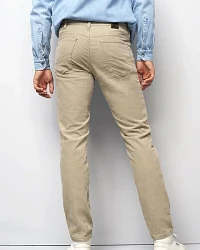 Beige (beige)