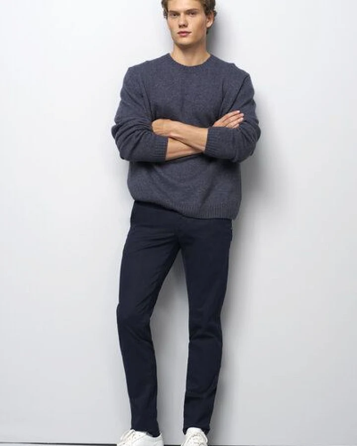 Blau (navy)