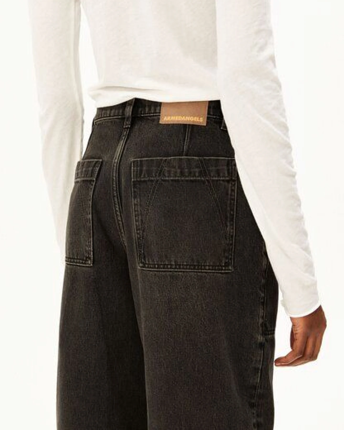 ARMEDANGELS BAARLY HIGH WORKER BARREL Damen Jeans aus 100% Bio-Baumwolle non stretch – Ansicht 3