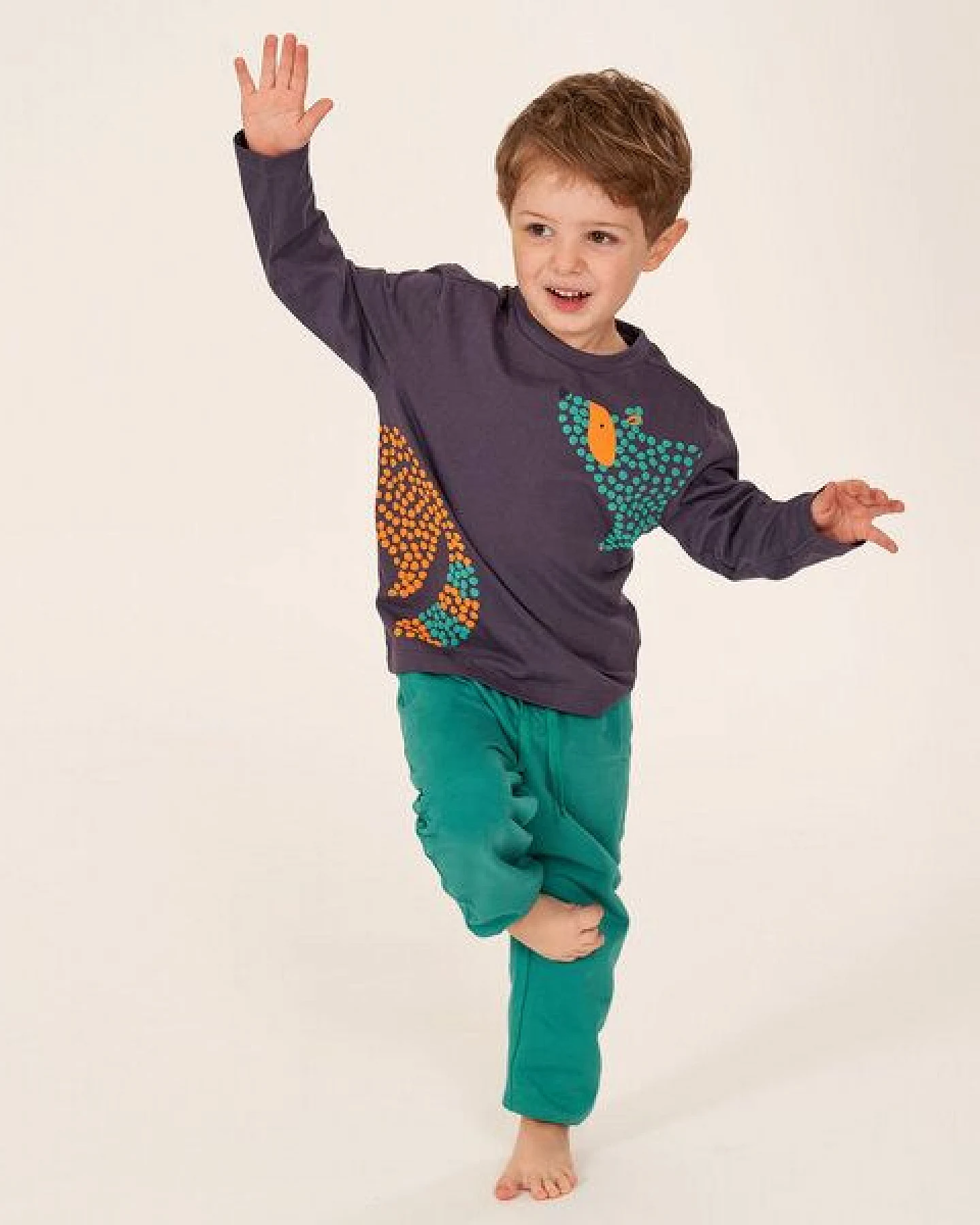 Sense Organics & friends in cooperation with GARY MASH Bequeme Kinder Sweathose aus Biobaumwolle – Ansicht 4
