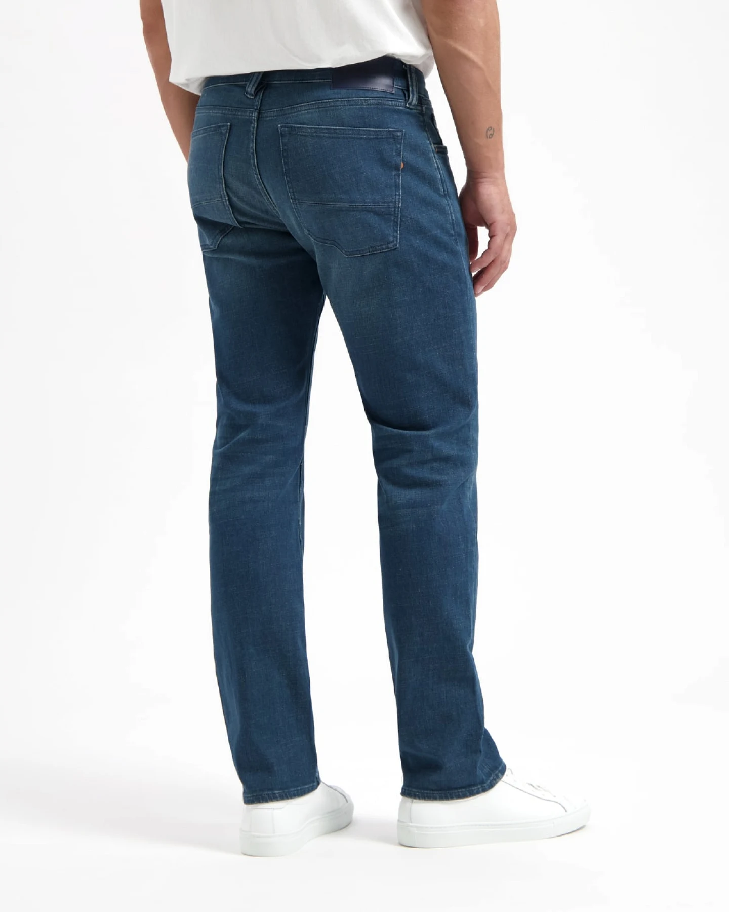 Kuyichi Herren vegan Jeans Nick Lagoon Blue – Ansicht 2