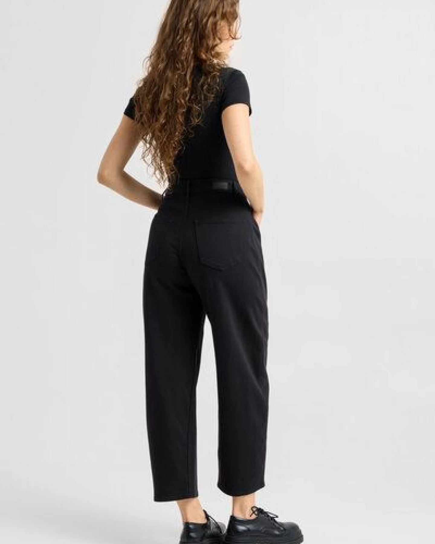 Damen Jeans MOONDUST Barrel Leg Soft Denim DAWN Bio-Baumwolle – Ansicht 3