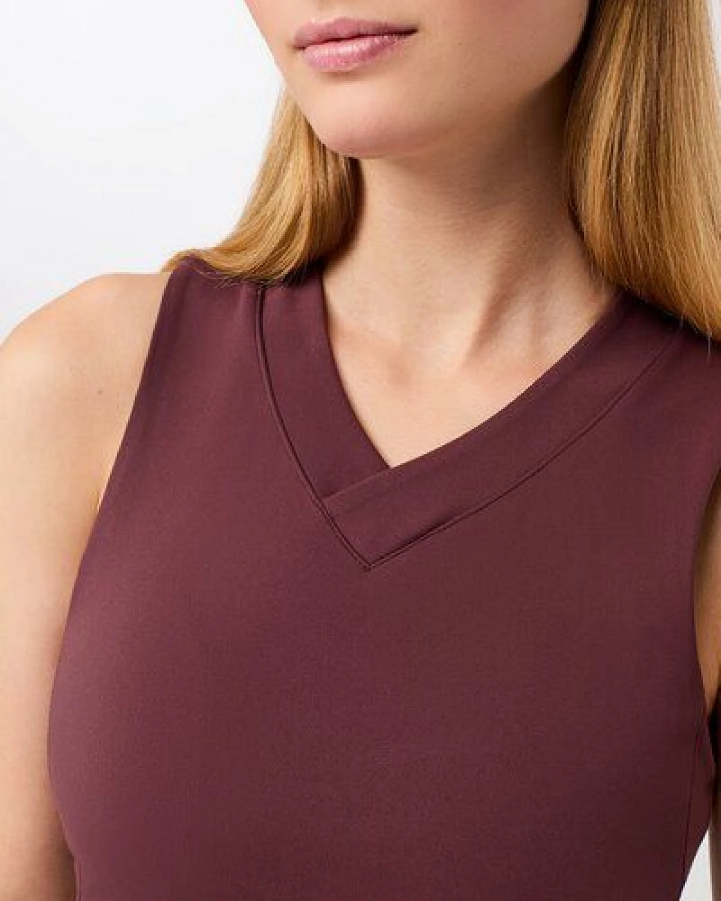 Mandala Cropped V-Neck – Ansicht 3