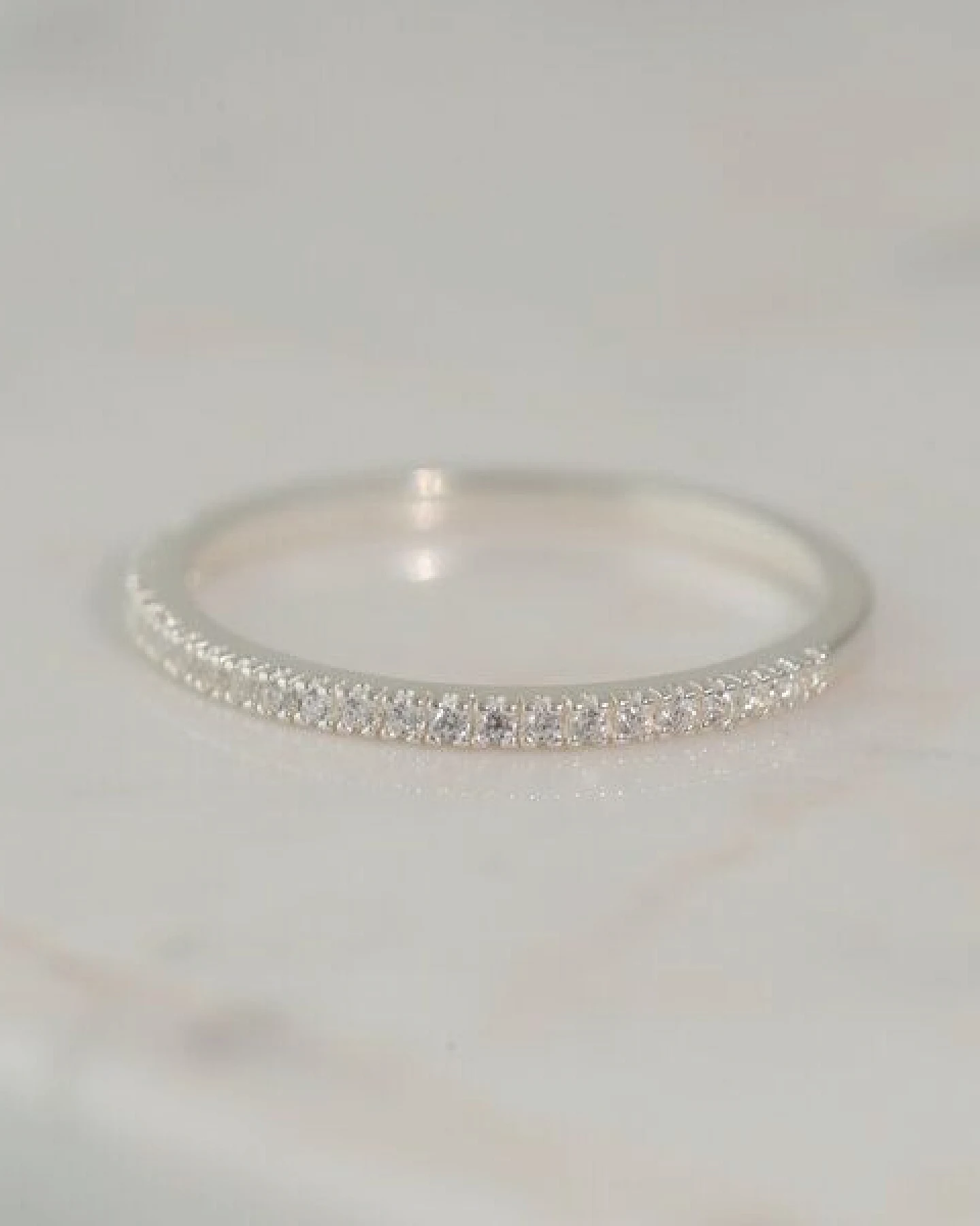 BELLYBIRD Jewellery Ring - funkelnder Bandring Zirkonia, Silber 925, vergoldet – Ansicht 3