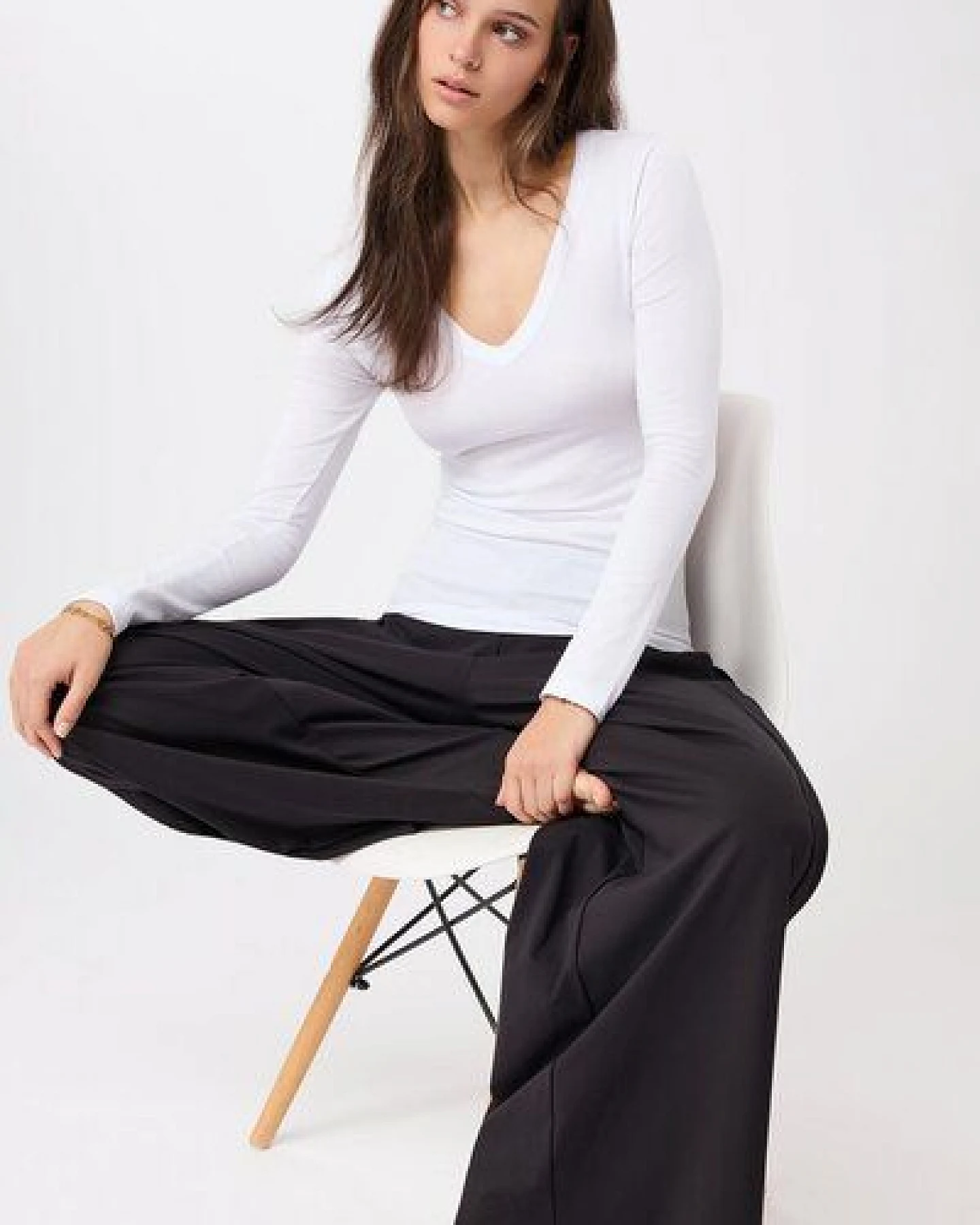 Mandala Slim V-Neck – Ansicht 3