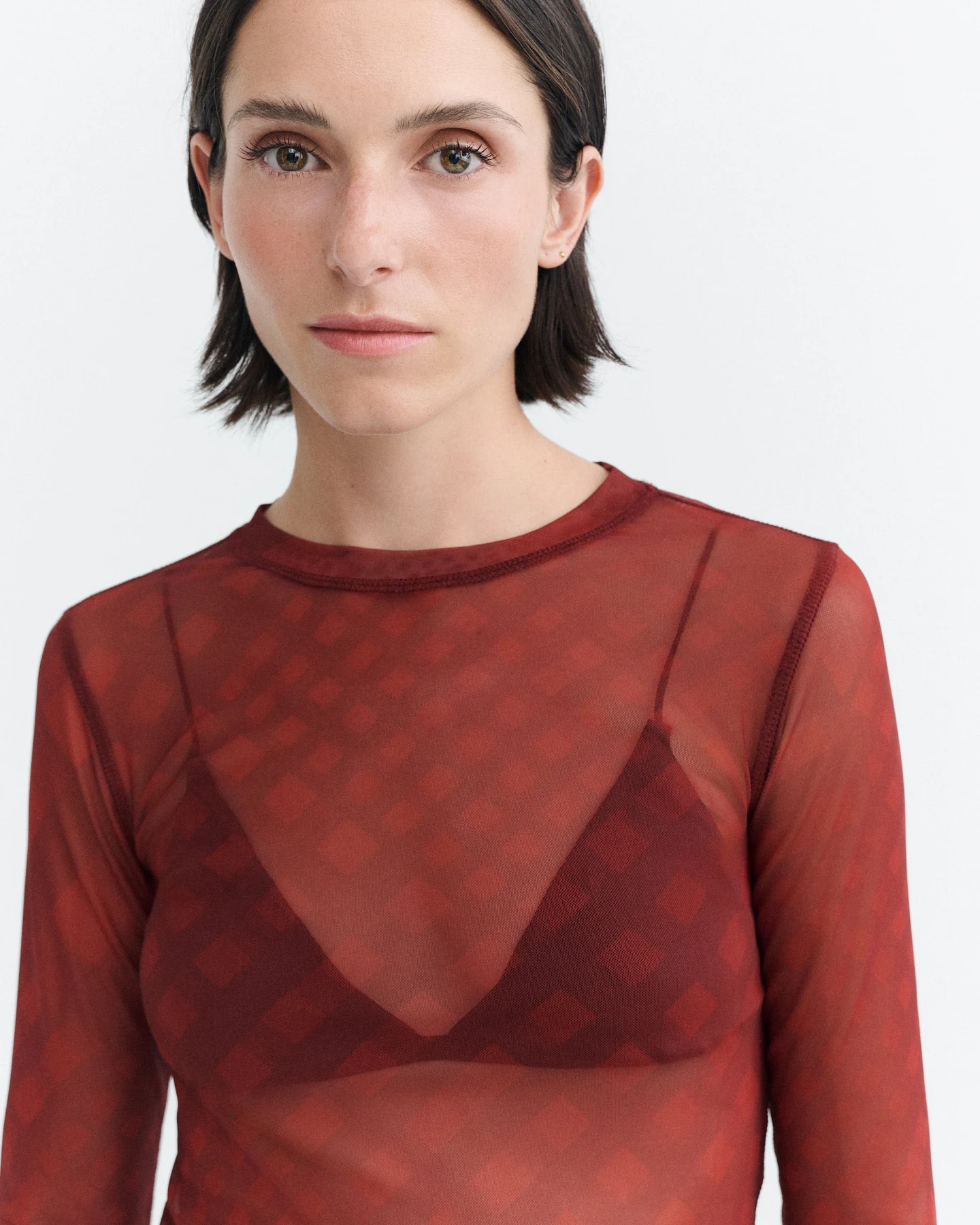 Thinking MU Damen vegan Top Tere Transparent Rot – Ansicht 2
