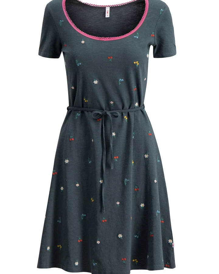Sommerkleid festtagstracht
