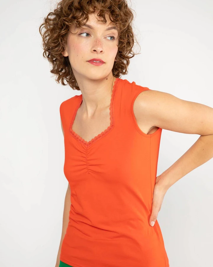 Sommer Top Let Romance Rule