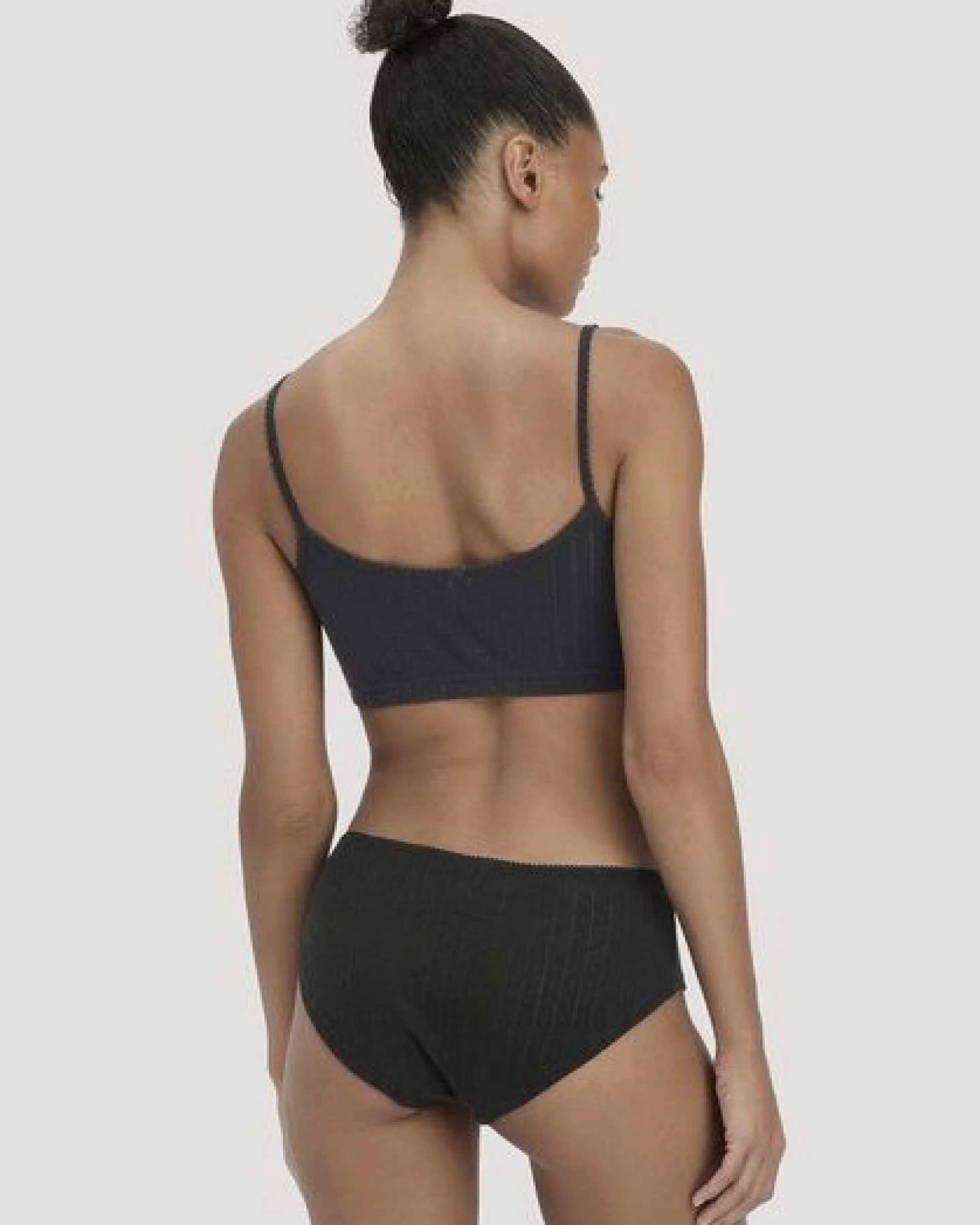 hessnatur Pointelle Panty Regular Cut PURE COTTON aus reiner Bio-Baumwolle – Ansicht 4