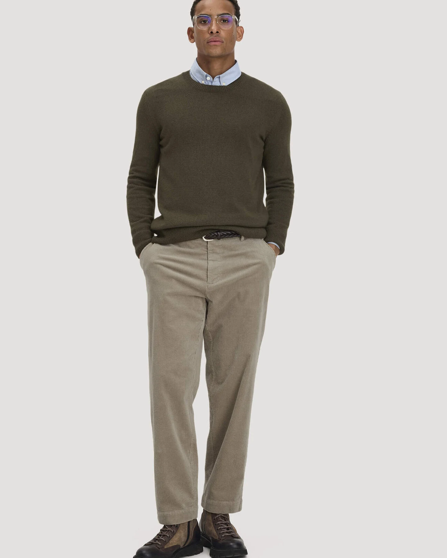 hessnatur Herren Strick Pullover Regular aus Bio-Merinowolle mit Bio-Baumwolle - grün - Größe M – Ansicht 2