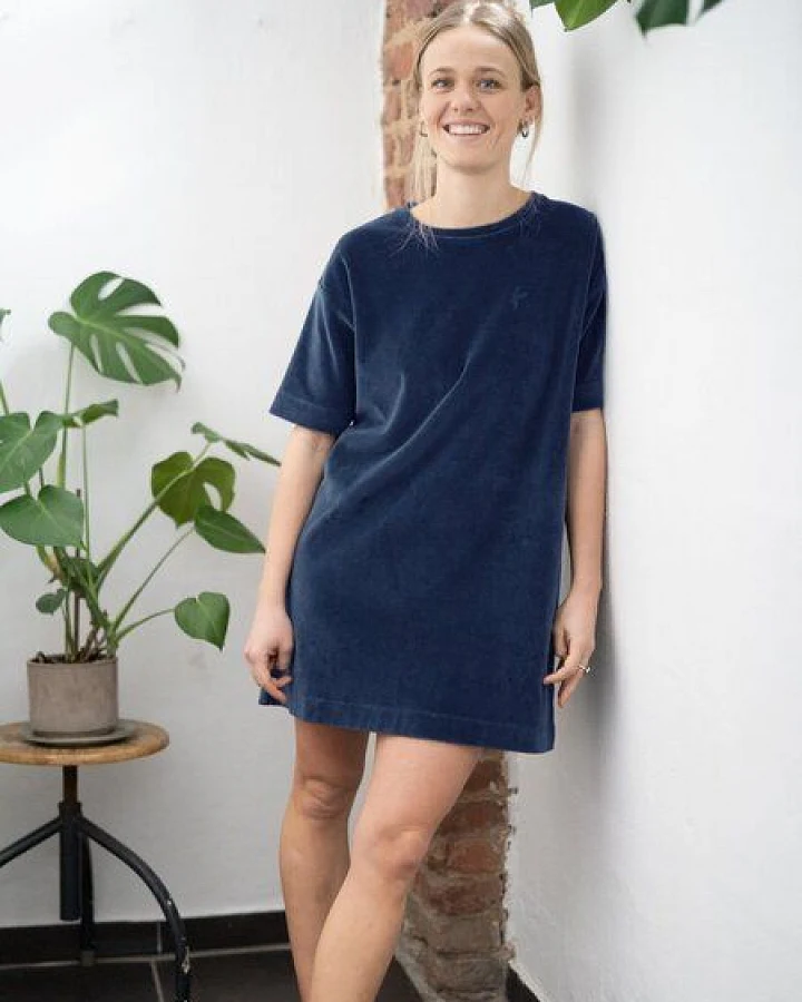 Blau